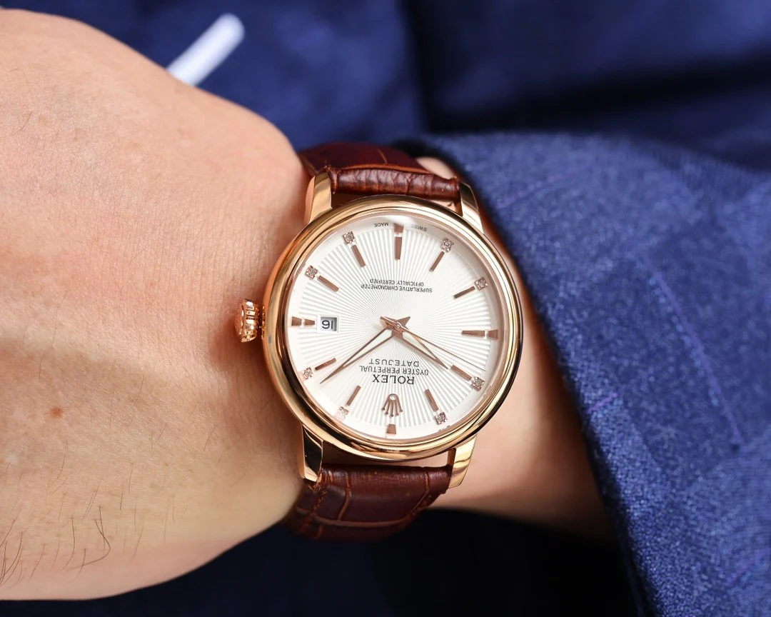 OYSTER PERPETUAL 41MM WHITE DIAL DIAMOND NUMERALS