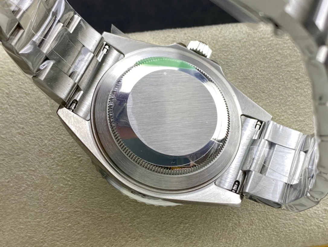 SUBMARINER DATE KERMIT DIAL