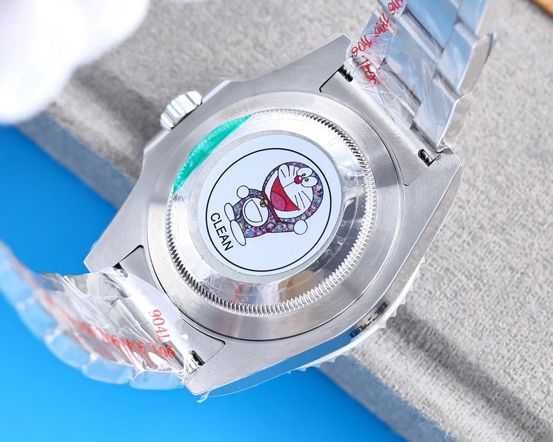 GMT-MASTER II CUSTOM GREEN BLACK BEZEL GREEN DIAL OYSTER BRACELET