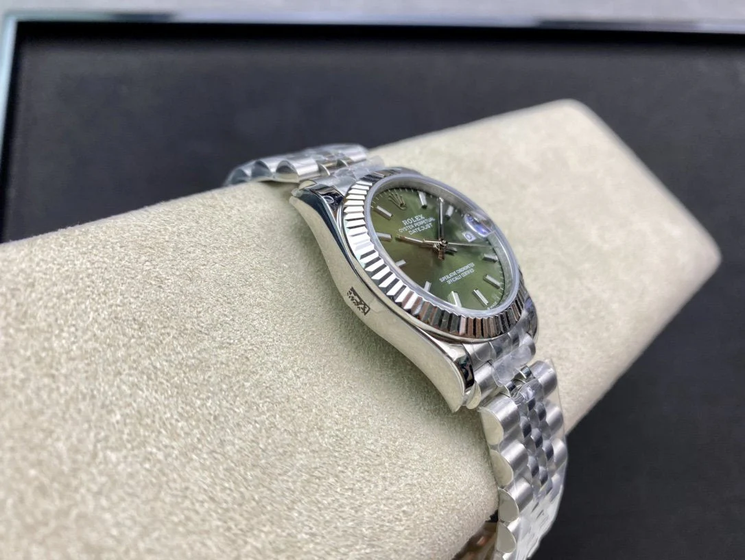 DATEJUST 41MM STAINLESS STEEL KHAKI DIAL