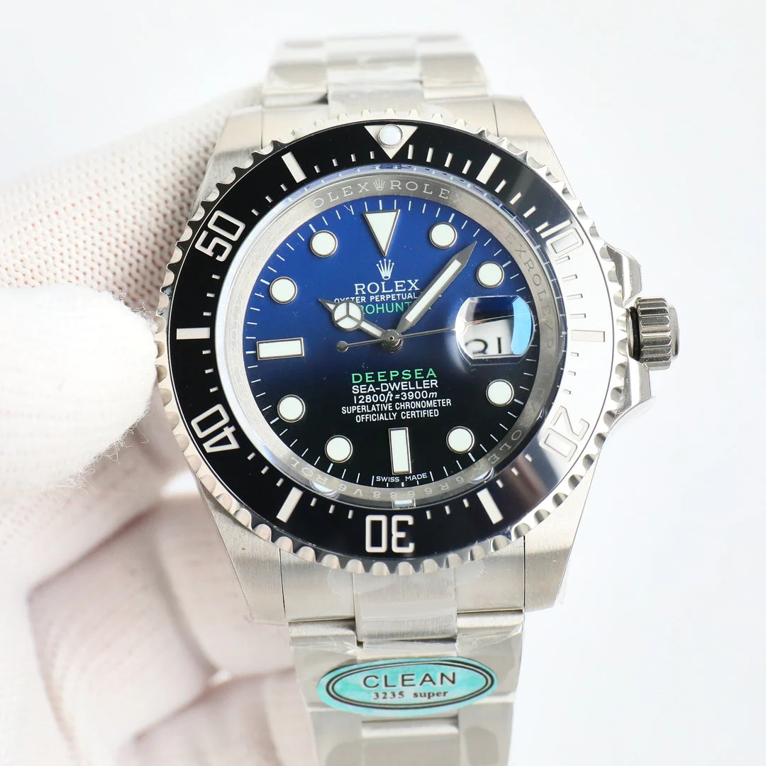 Rolex Sea-Dweller 43mm Silver Blue