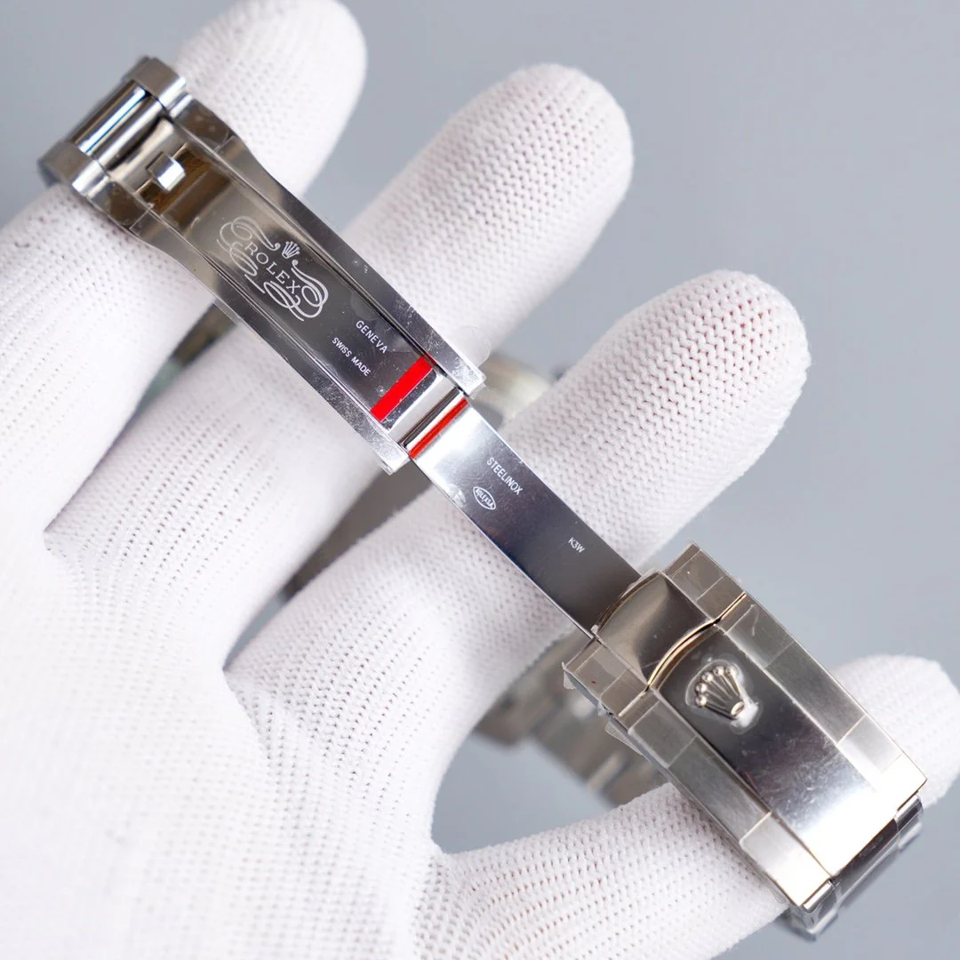 DATEJUST 41MM SMOOTH BEZEL STAINLESS STEEL