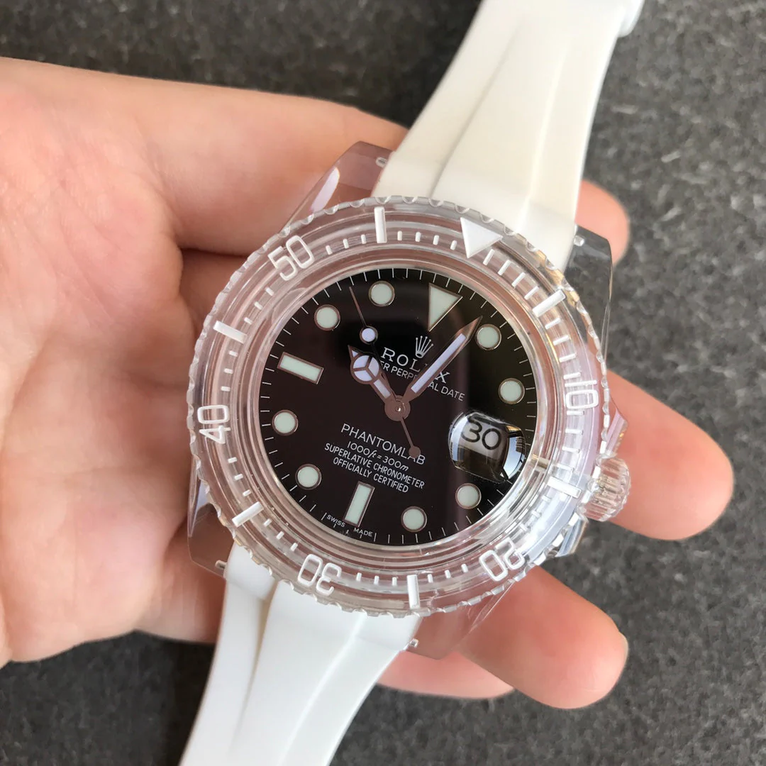 SUBMARINER DATE 40 CUSTOM SAPPHIRE BLACK DIAL