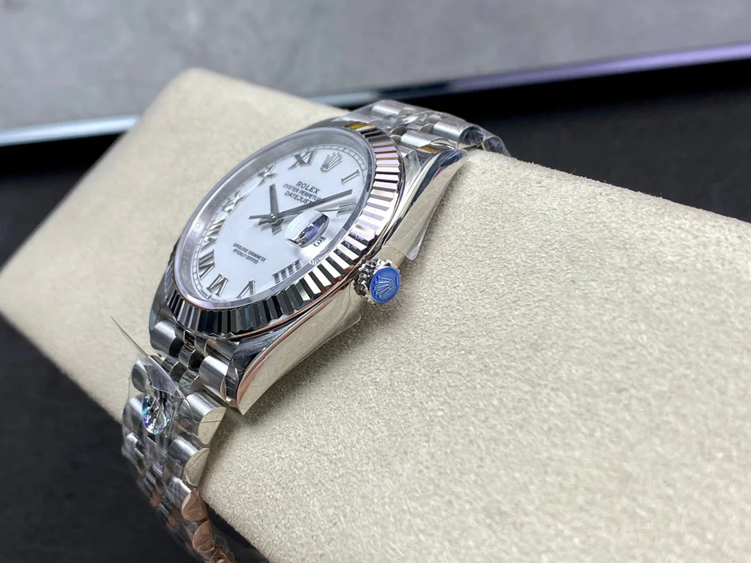 DATEJUST 41 MOP DIAL SILVER CASE
