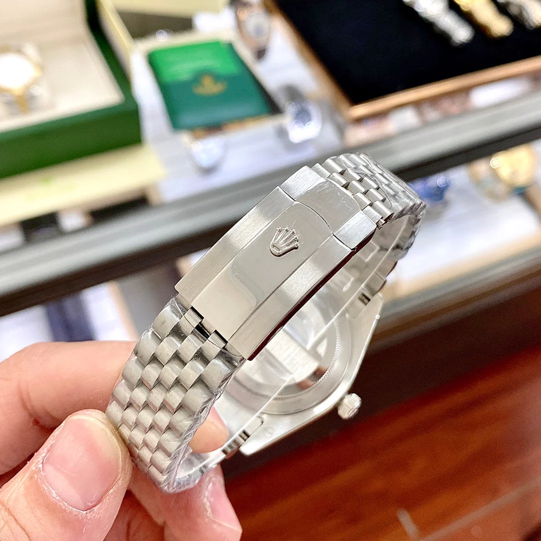 DATEJUST 40MM STAINLESS STEEL STRAP