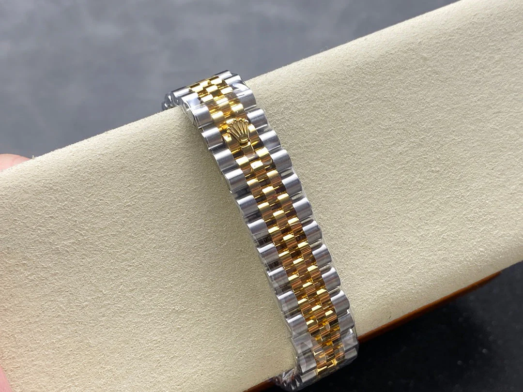 Datejust 31mm Yellow Gold Steel Diamond Bezel Purple Dial Diamond Numerals