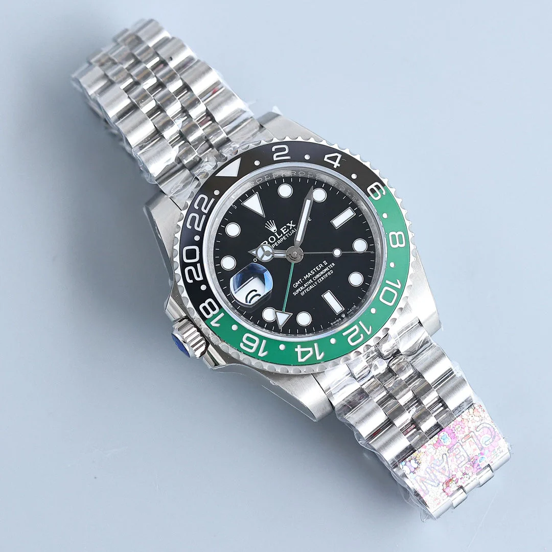 GMT-MASTER II CUSTOM GREEN BLACK BEZEL JUBILEE BRACELET