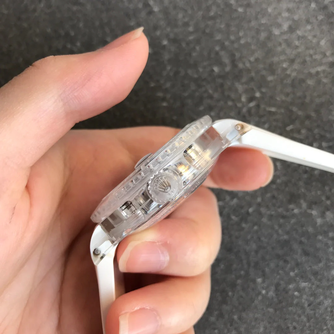 SUBMARINER DATE 40 CUSTOM SAPPHIRE GREEN DIAL