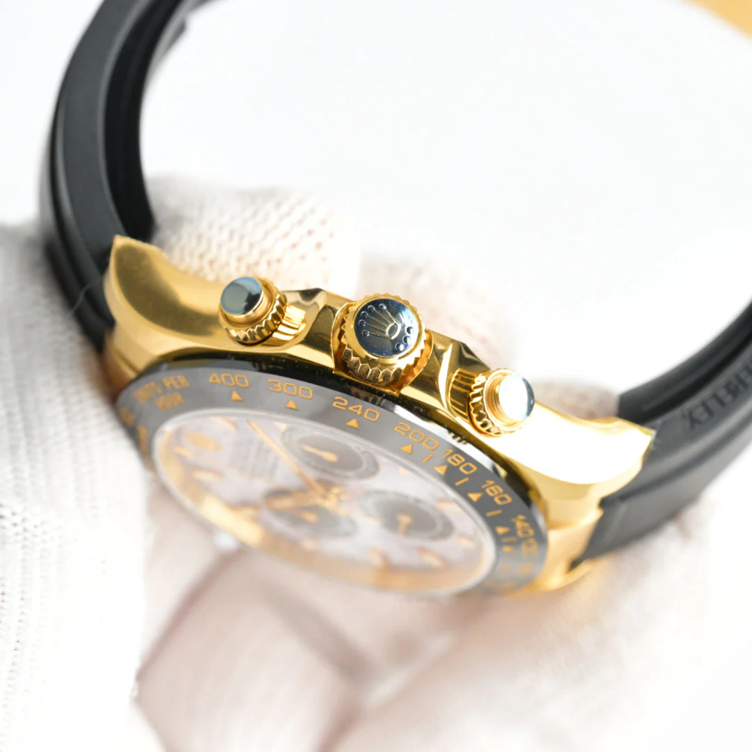 Rolex Daytona 40mm Gold Black