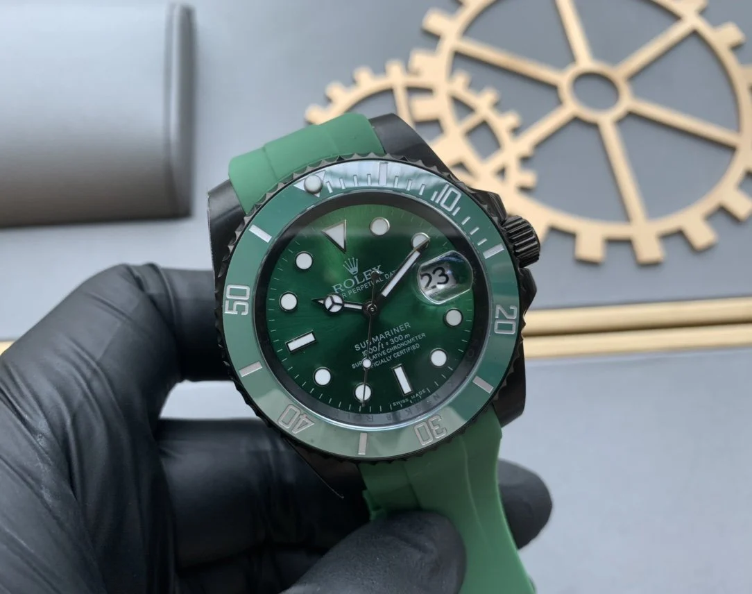 SUBMARINER DATE 41 BLACK CASE HULK