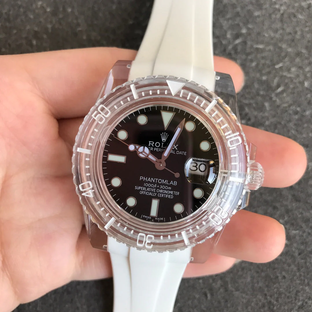 SUBMARINER DATE 40 CUSTOM SAPPHIRE BLACK DIAL