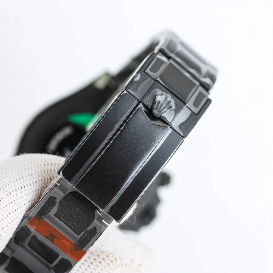 Rolex Daytona 40mm Carbon Black Silver Hand