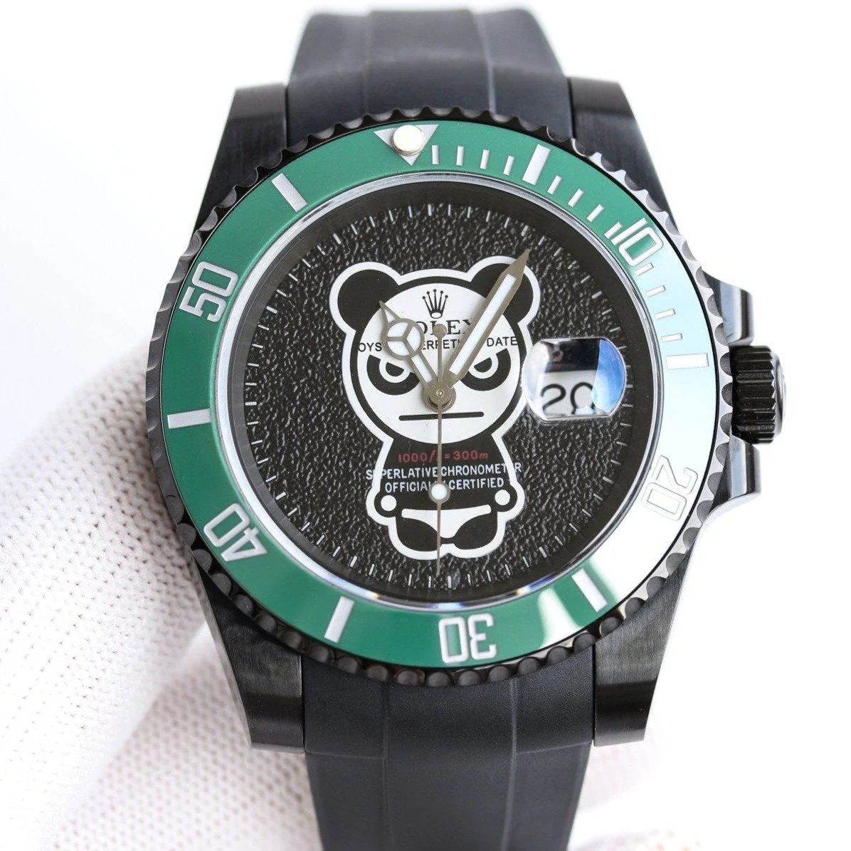 SUBMARINER DATE 40MM CUSTOM GREEN BEZEL BLACK BEAR DIAL