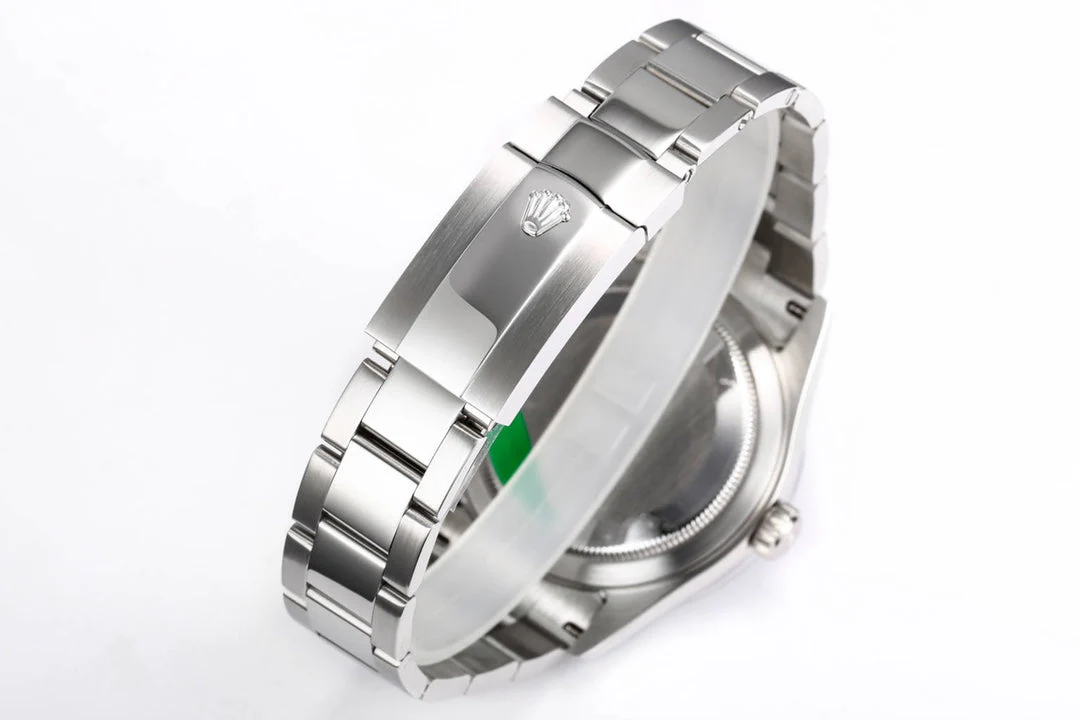 Rolex Sky-Dweller 42mm Silver Black Dial