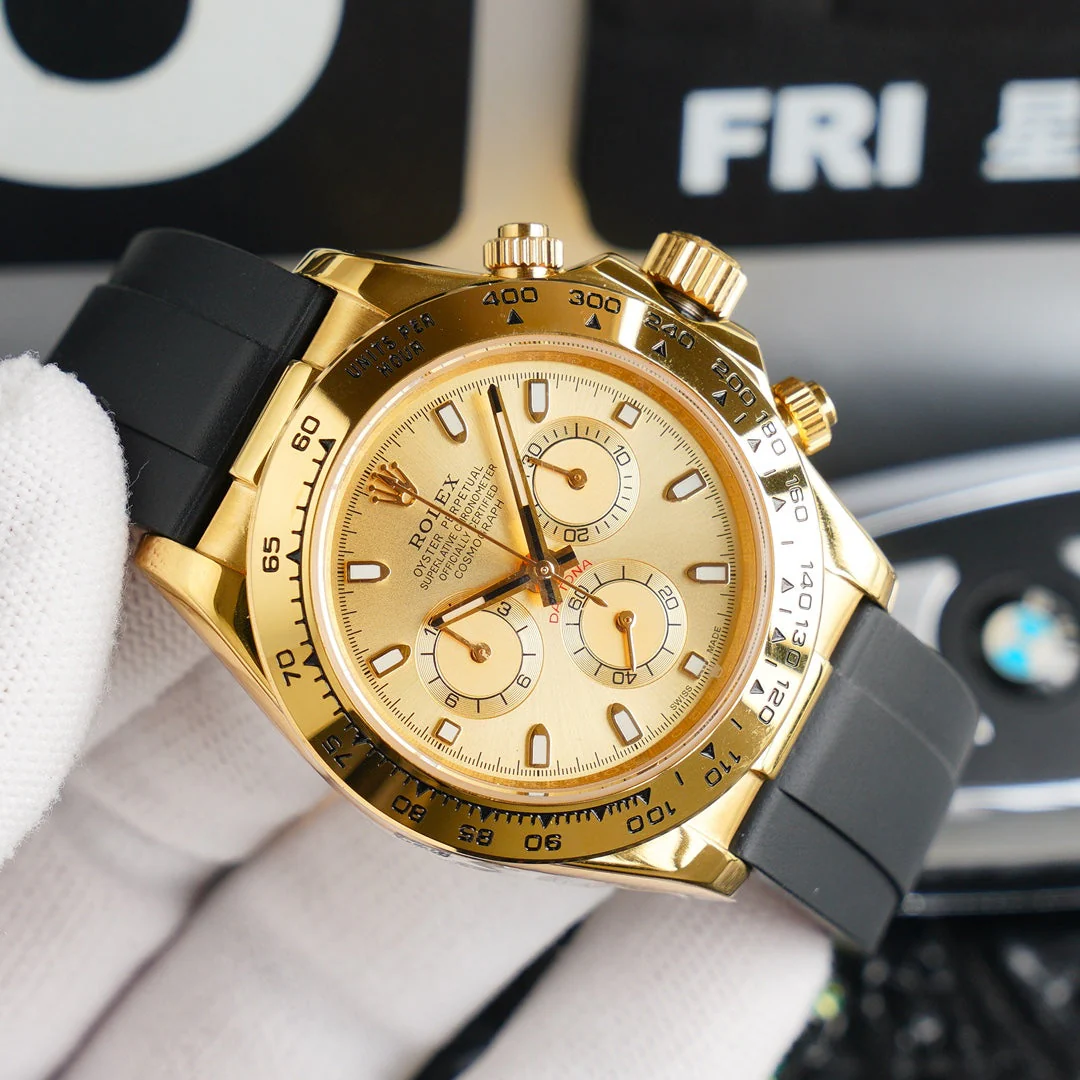 DAYTONA 40MM GOLD CASE BLACK RUBBER STRAP