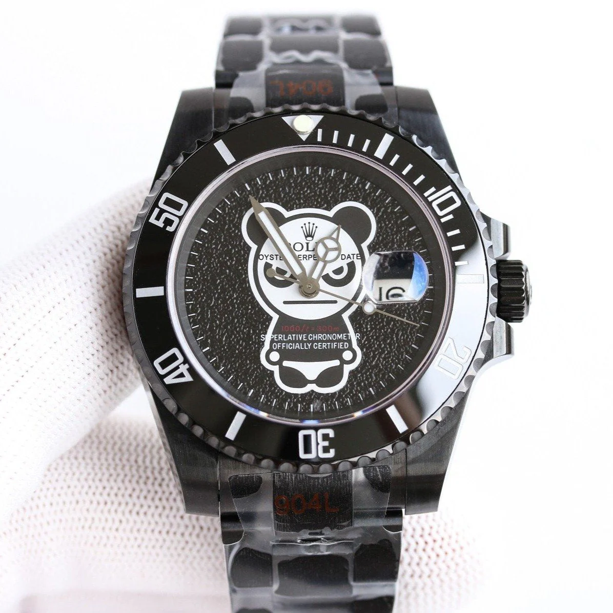 SUBMARINER DATE 40MM CUSTOM BLACK BEZEL