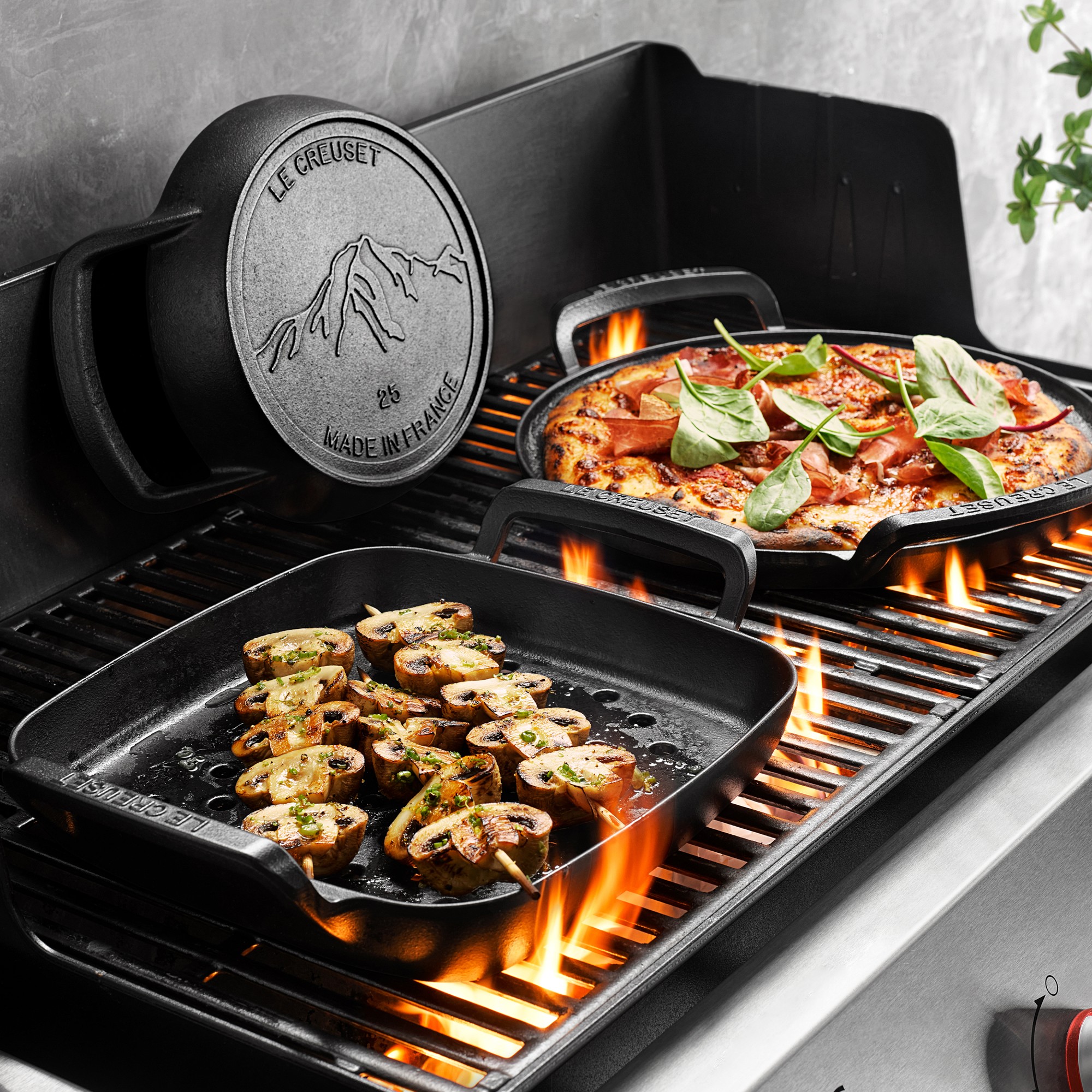 Le Creuset Alpine Outdoor Enameled Cast Iron 3-Piece Cookware Set