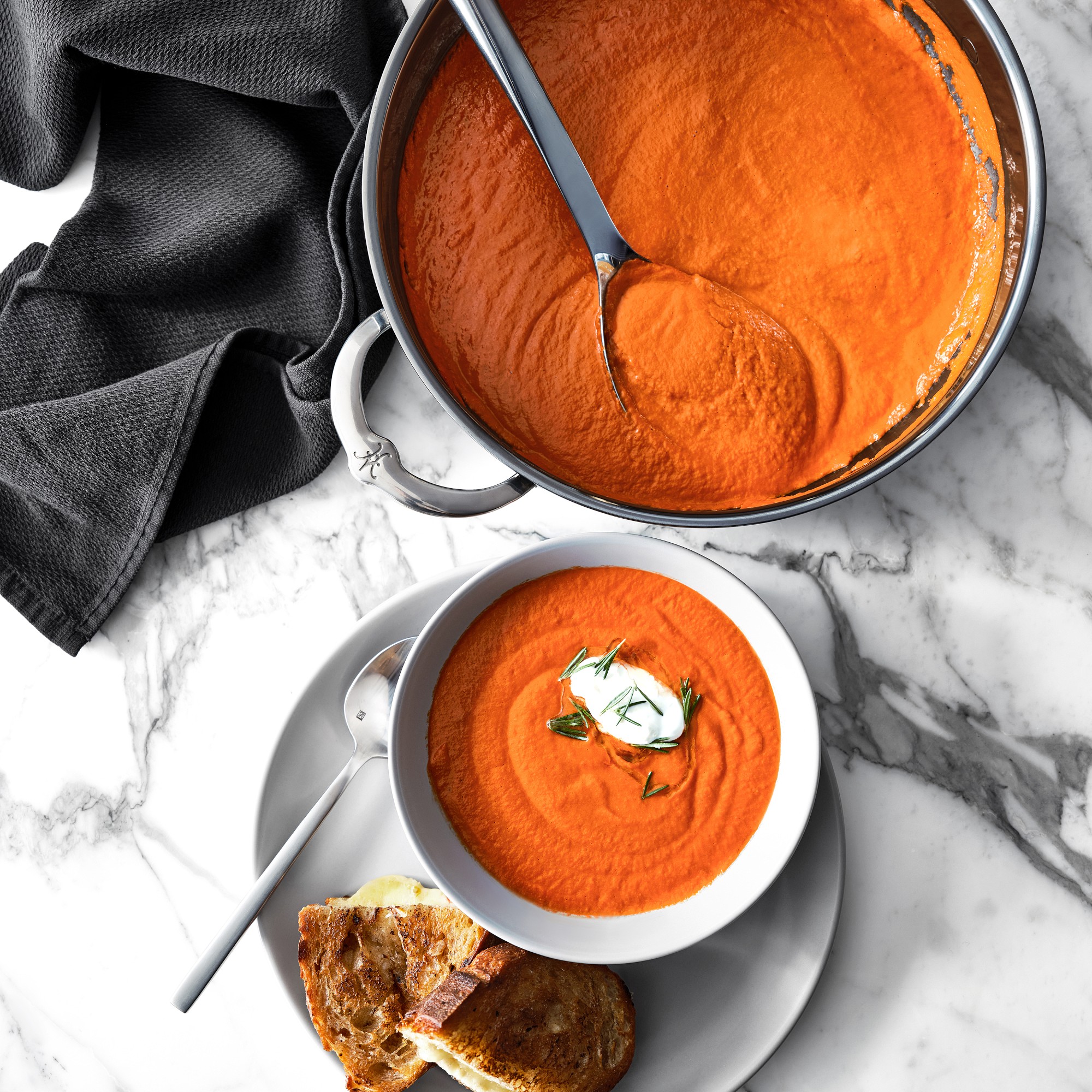 Hestan NanoBond® Titanium Stainless-Steel Essential Pan