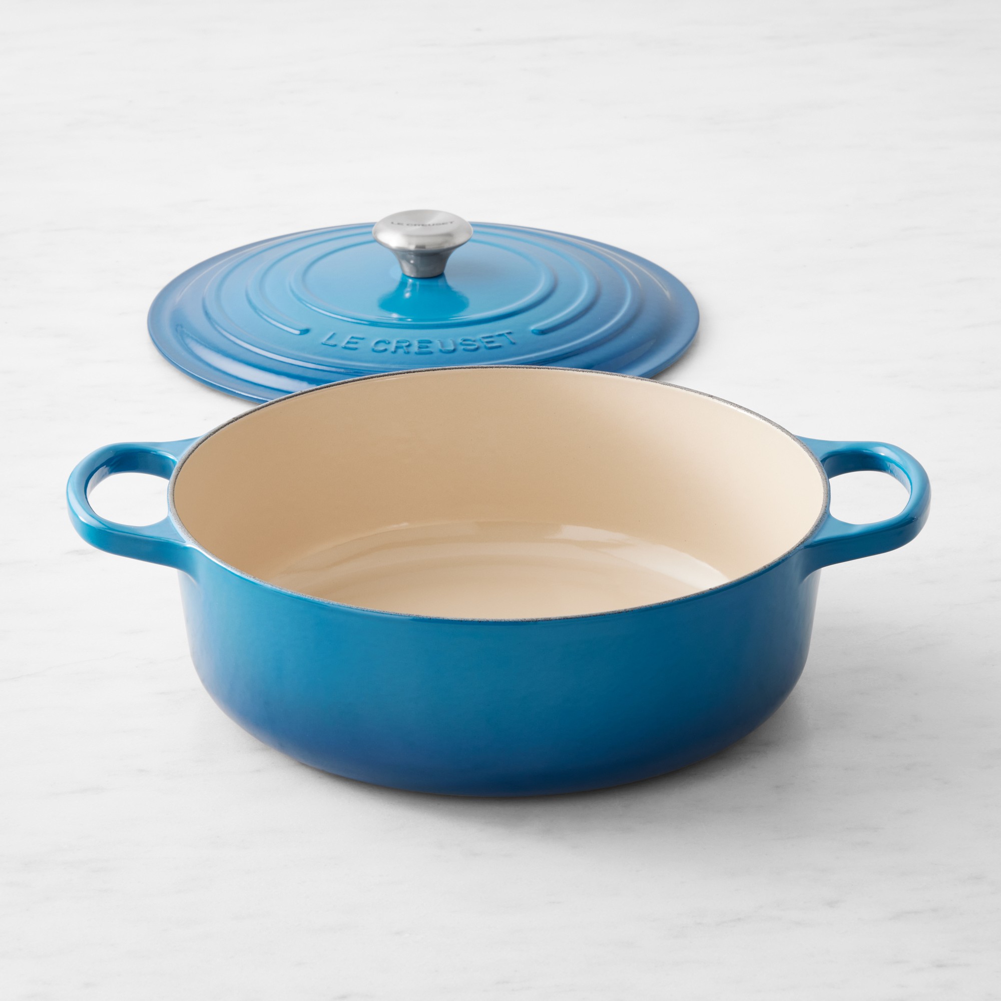 Le Creuset Signature Enameled Cast Iron Round Wide Dutch Oven, 6 3/4-Qt.