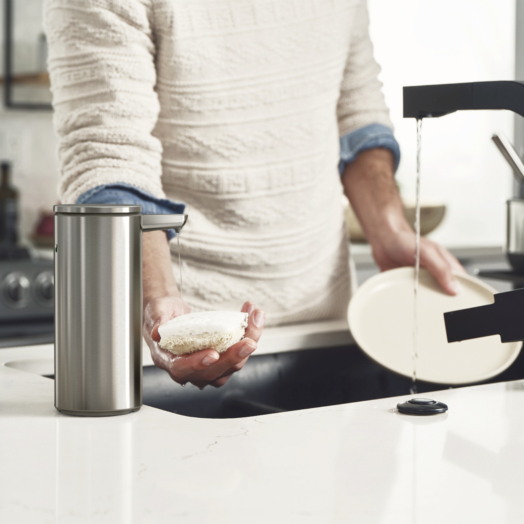 simplehuman™ Rechargeable Liquid Sensor Pump, 14-Oz.