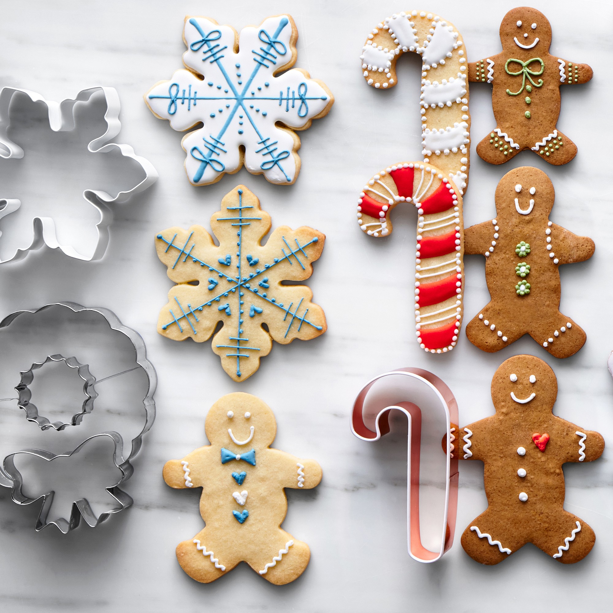 Williams Sonoma Wreath Stainless Steel Impression Cookie Cutter