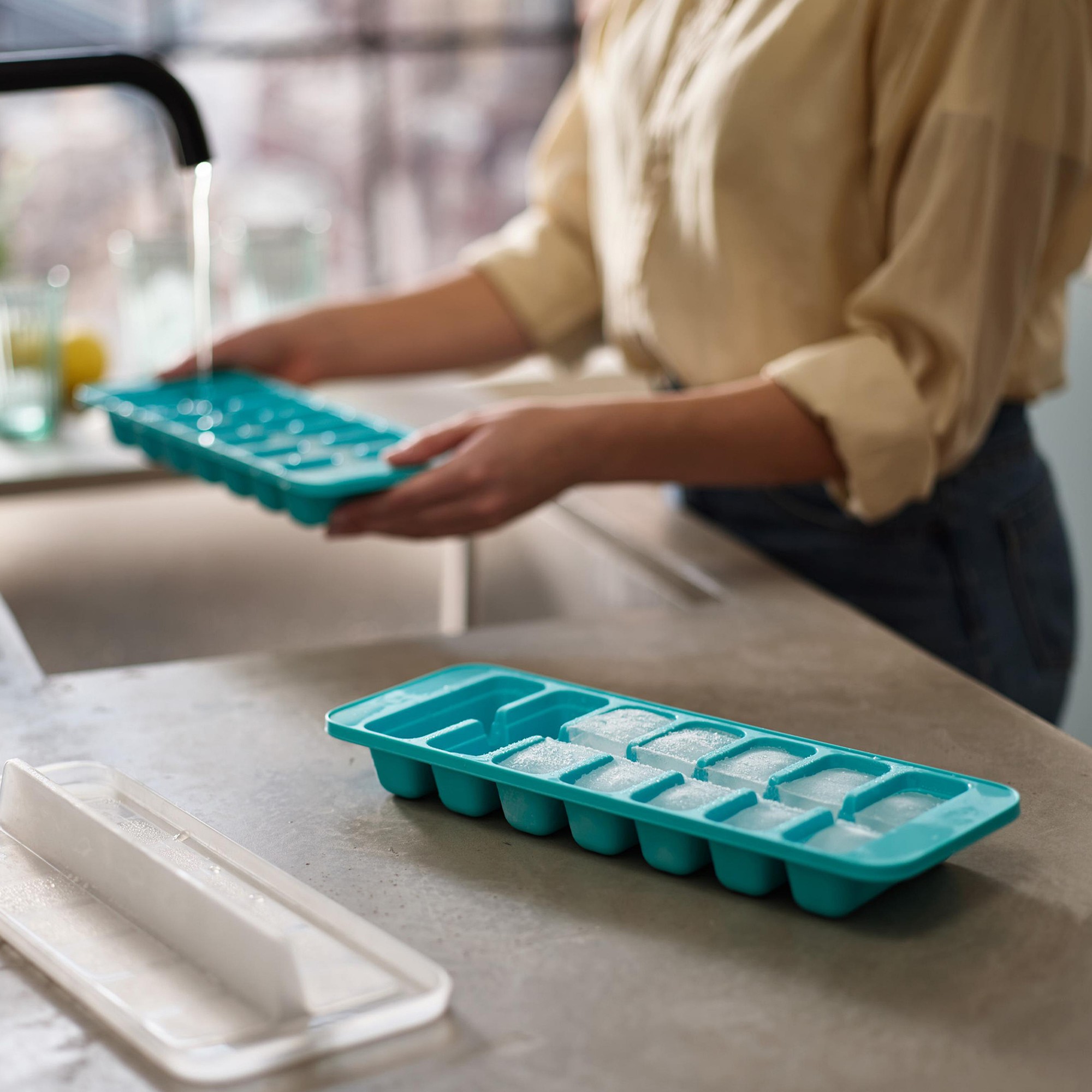 Joseph Joseph Flow Easy-fill Ice-cube Tray, Set of 2