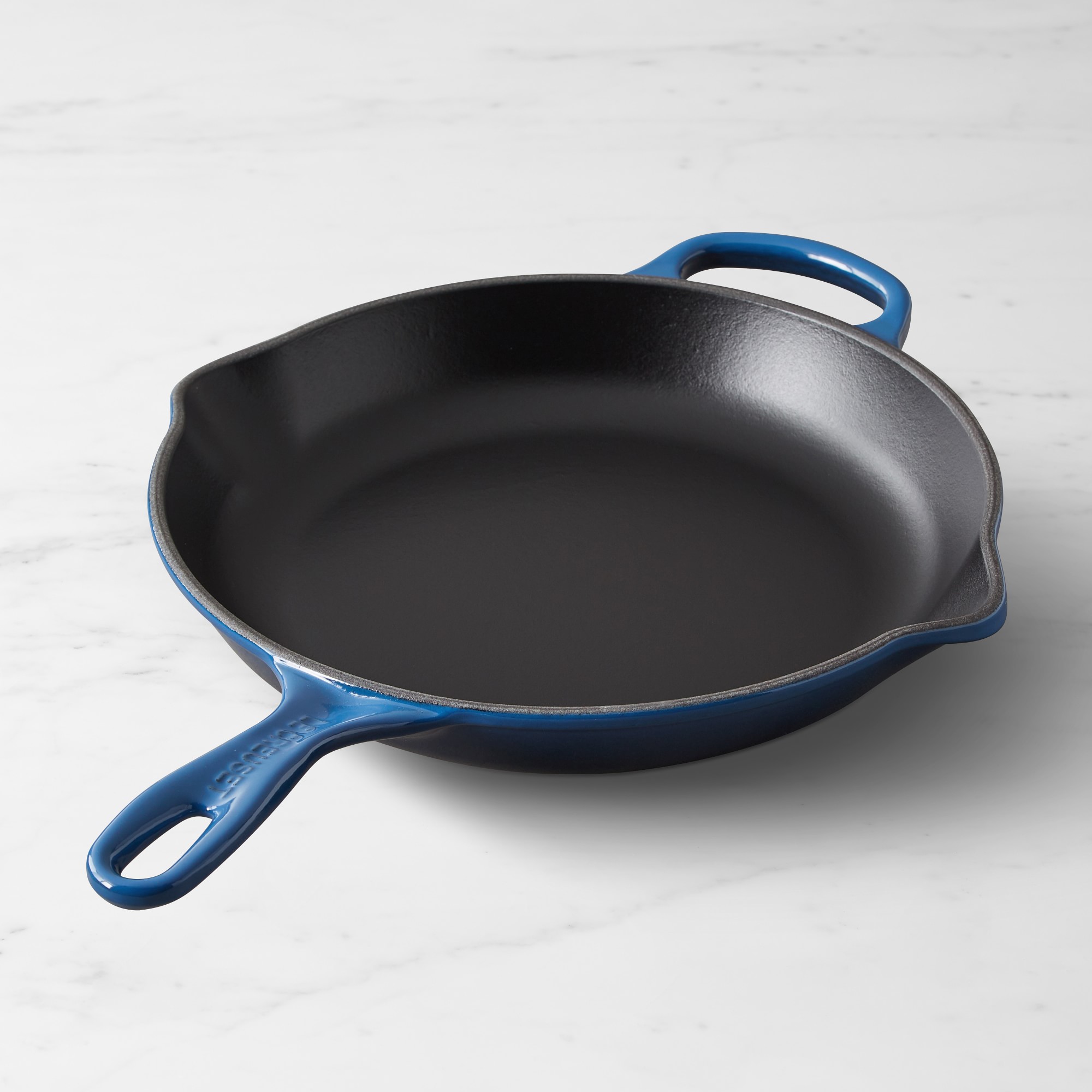 Le Creuset Signature Enameled Cast Iron Skillet Fry Pan