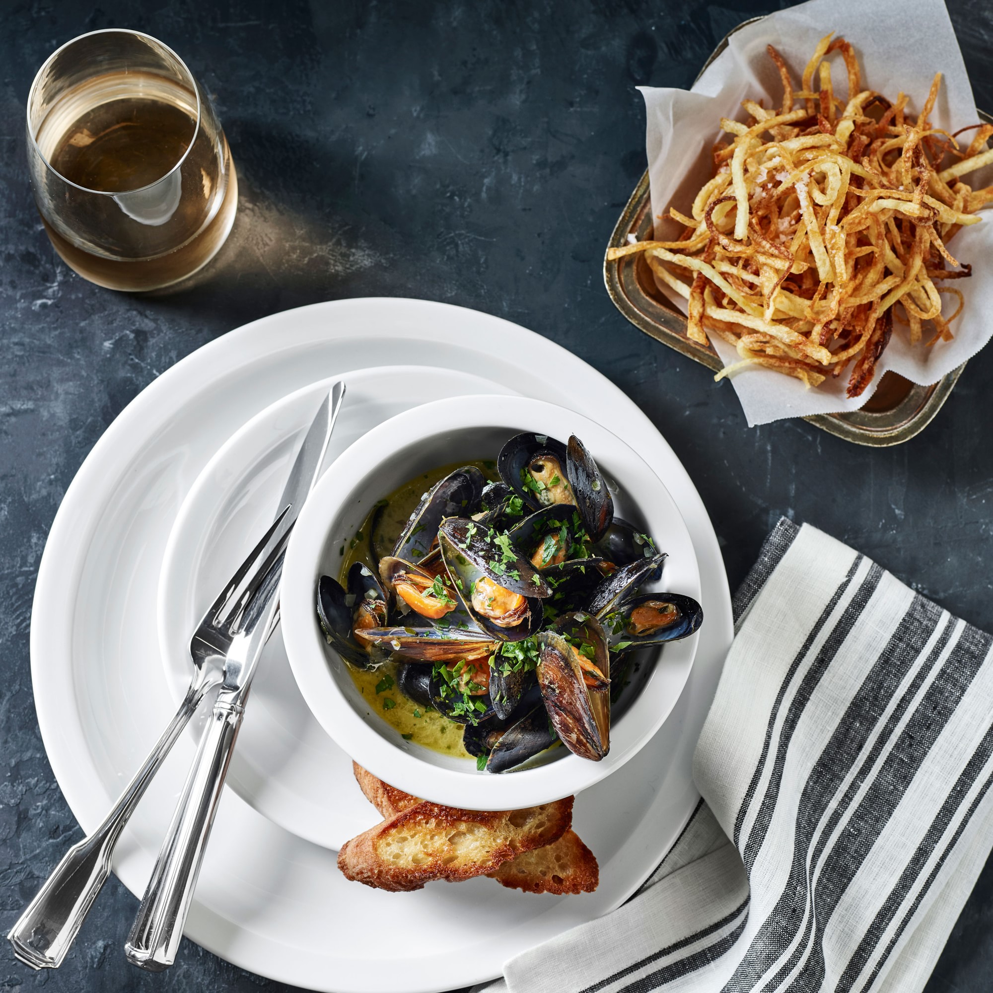 Lifetime Hampstead Flatware Sets