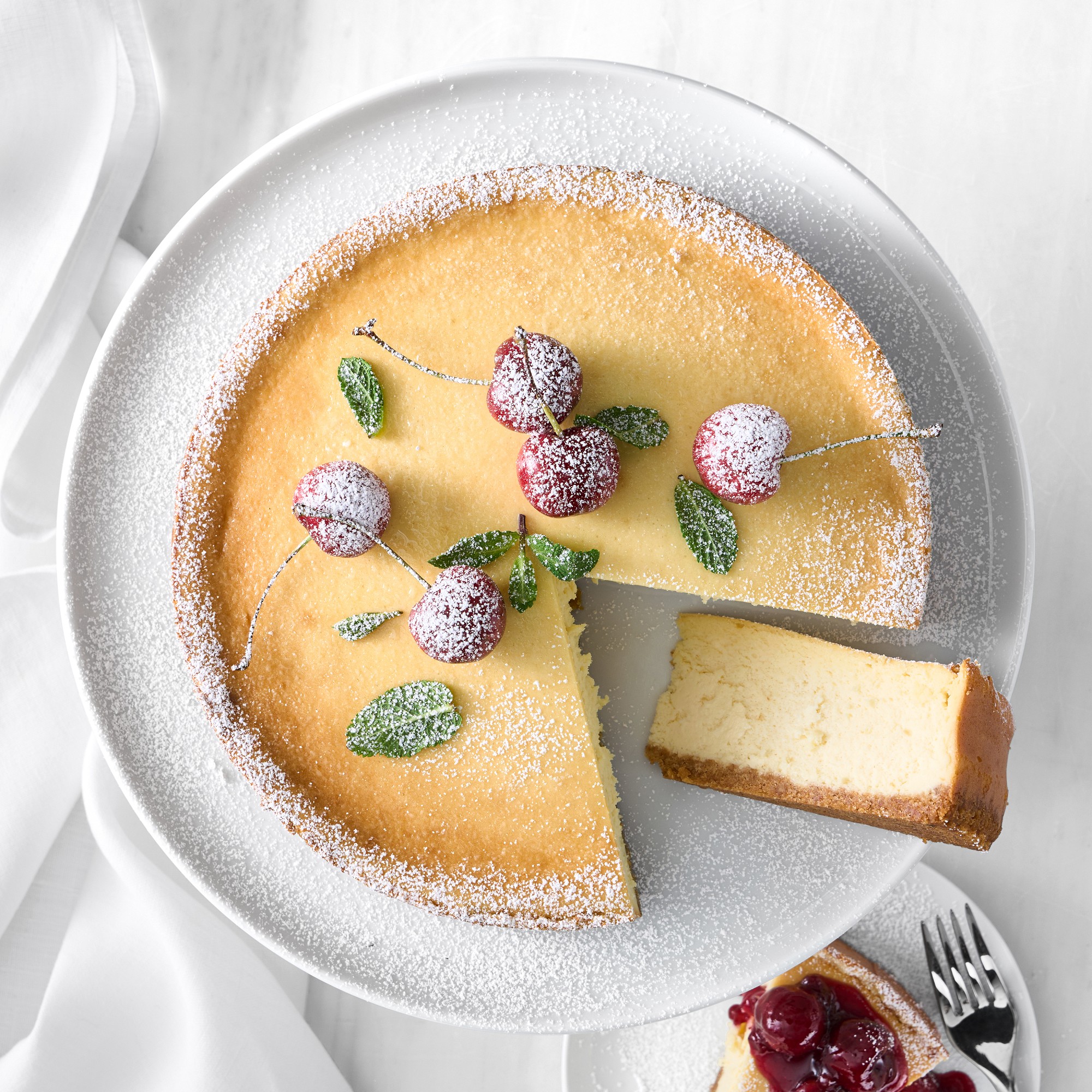 Pillivuyt Porcelain Cake Stands