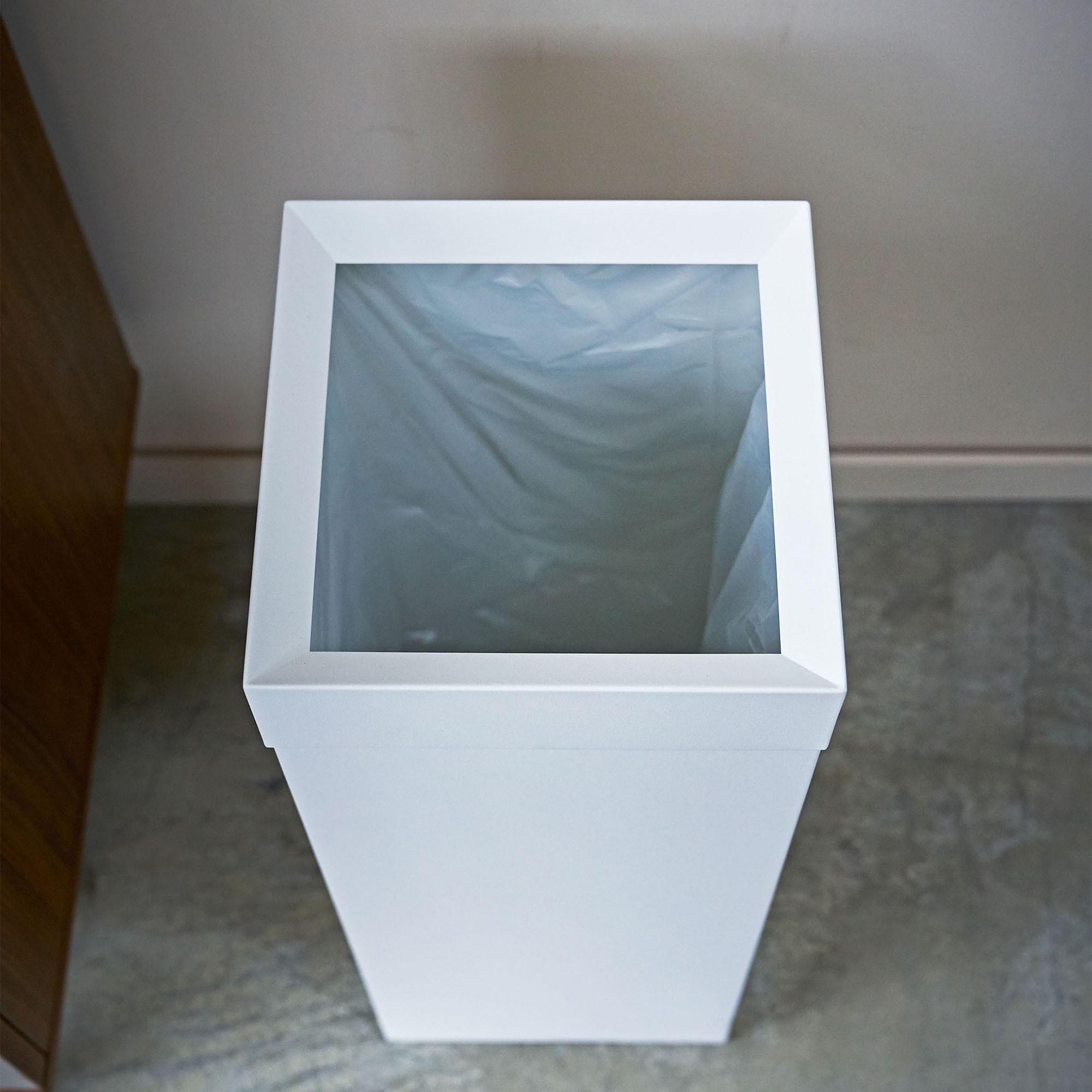 Yamazaki Home Tower Trash Can