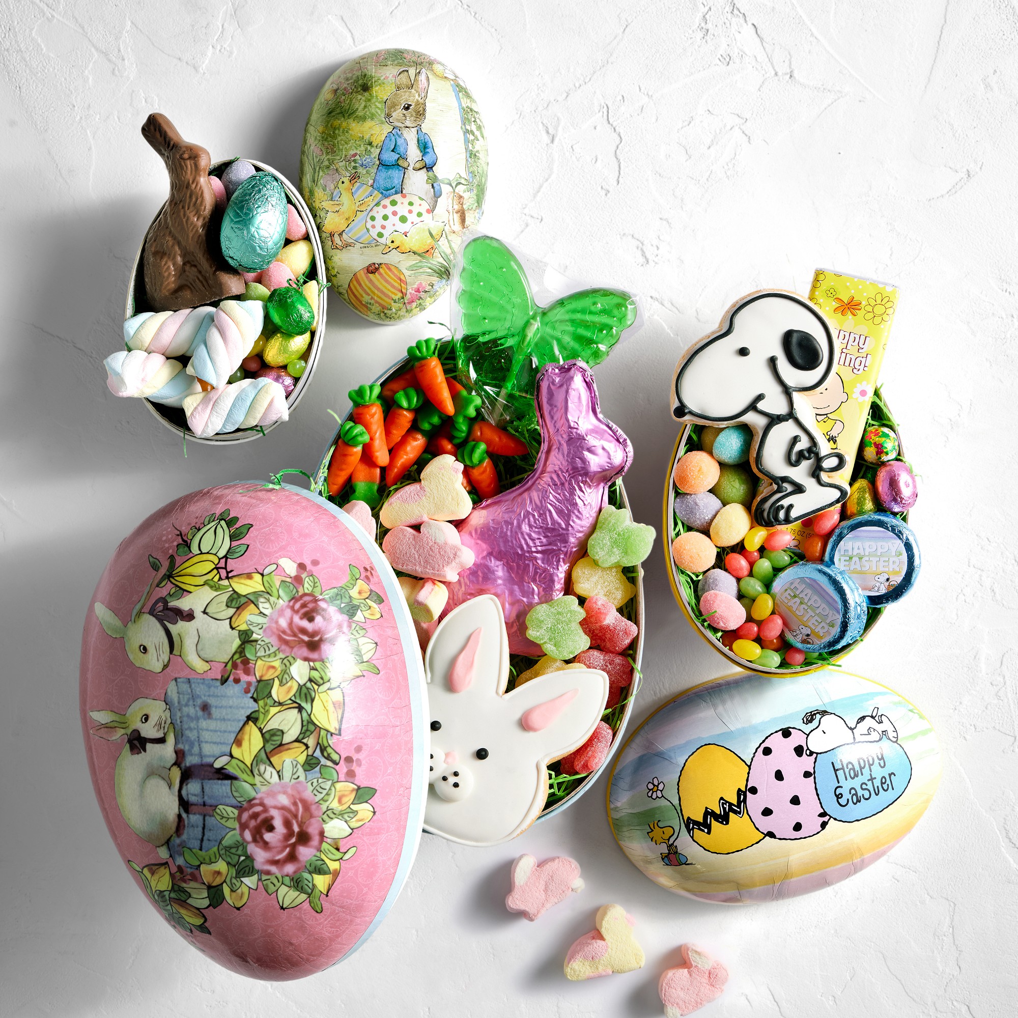 PEANUTS™ x Williams Sonoma Easter Mache Egg