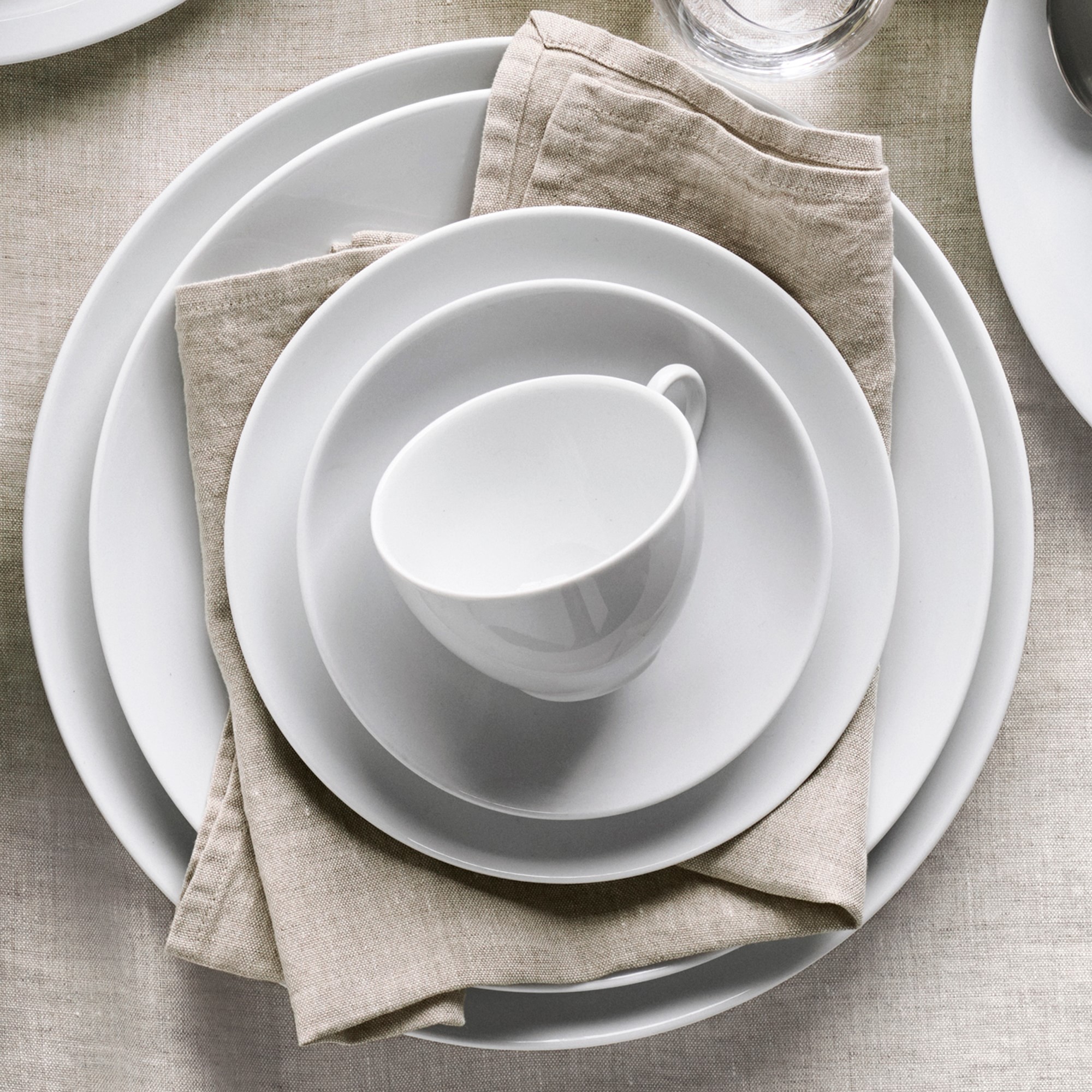 Pillivuyt Coupe Porcelain Dinnerware Sets