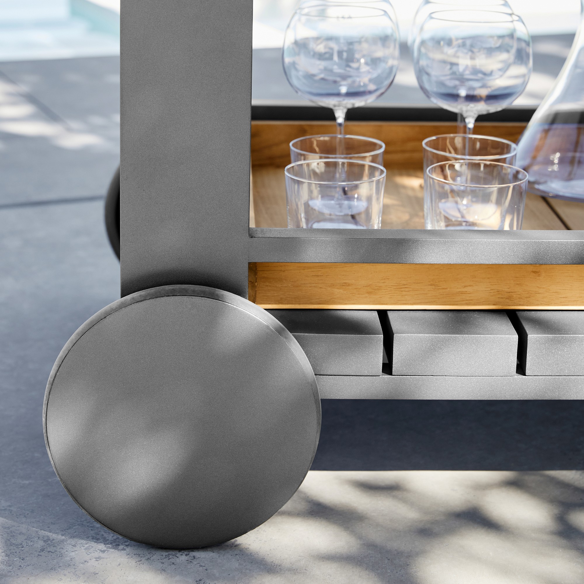 Larnaca Metal Bar Cart (38.5)