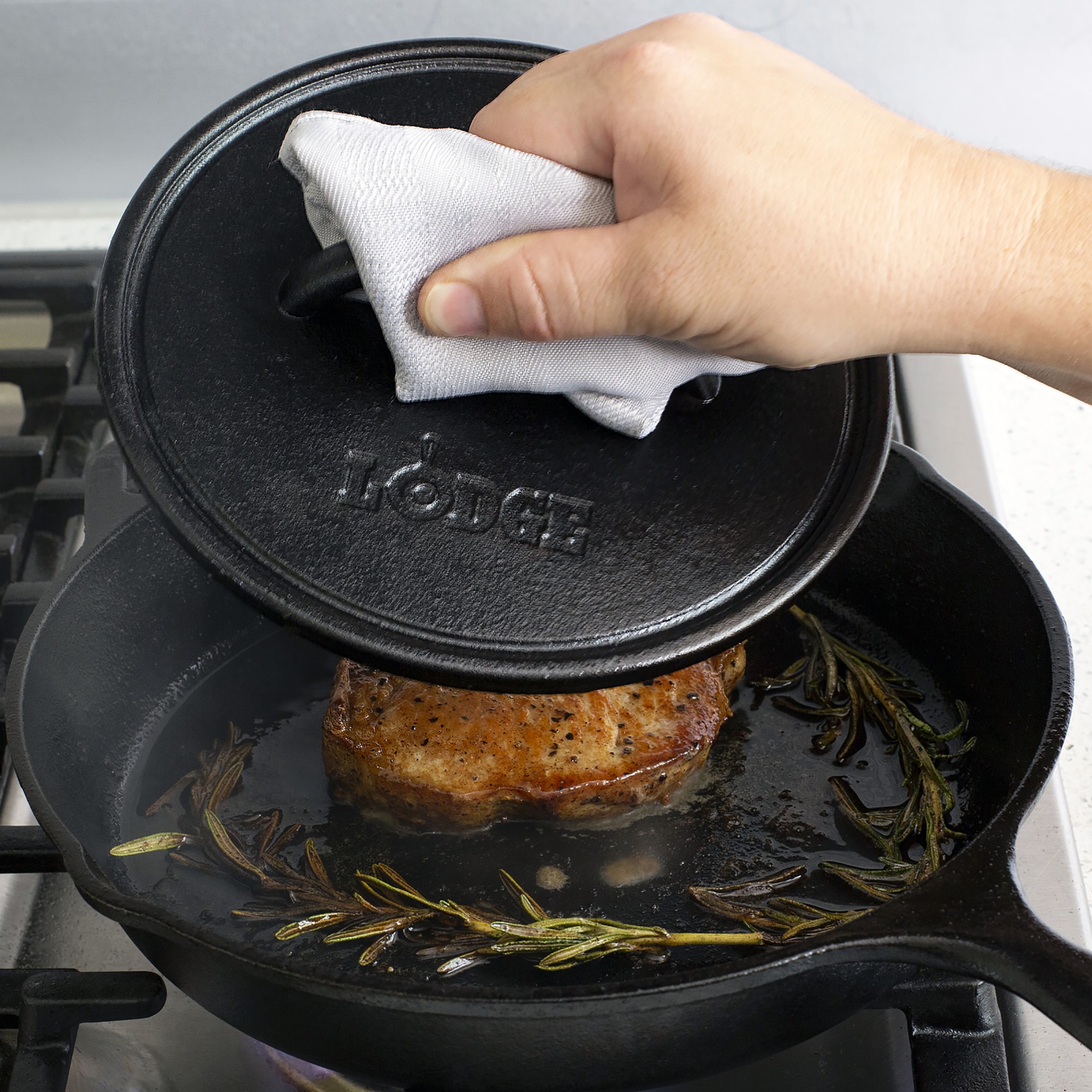 Lodge Cast Iron Round Flat Grill Press