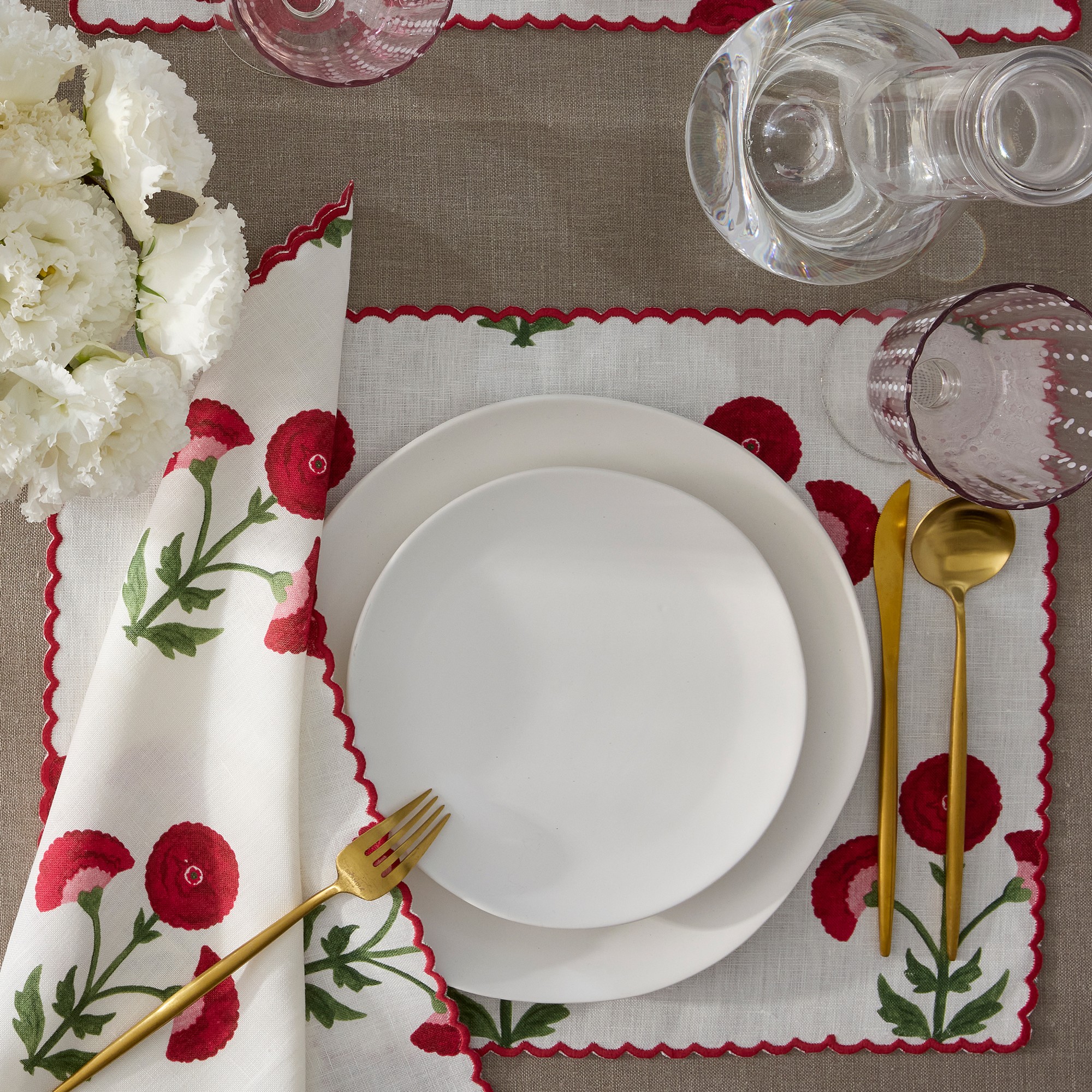 Matouk Schumacher Gisele Napkins, Set of 4