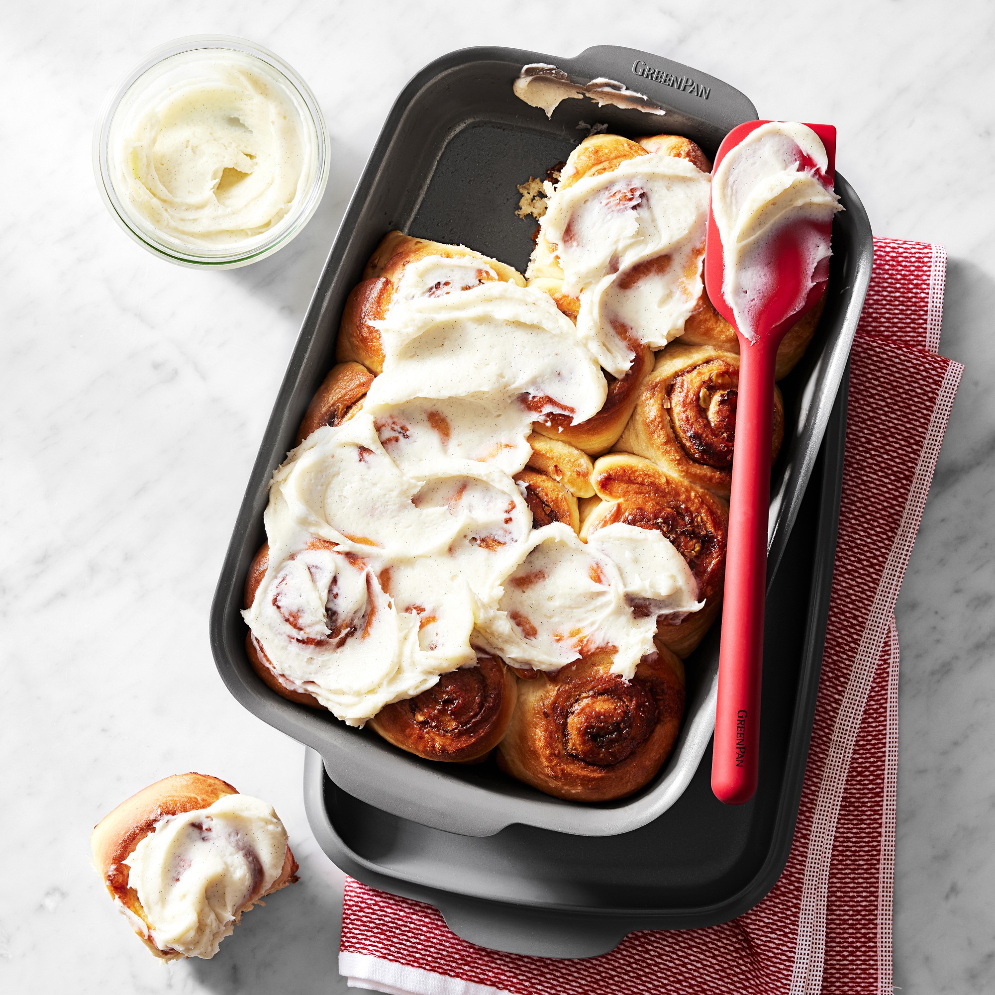 GreenPan™ Ceramic Nonstick Ovenware Rectangular Baker with Lid