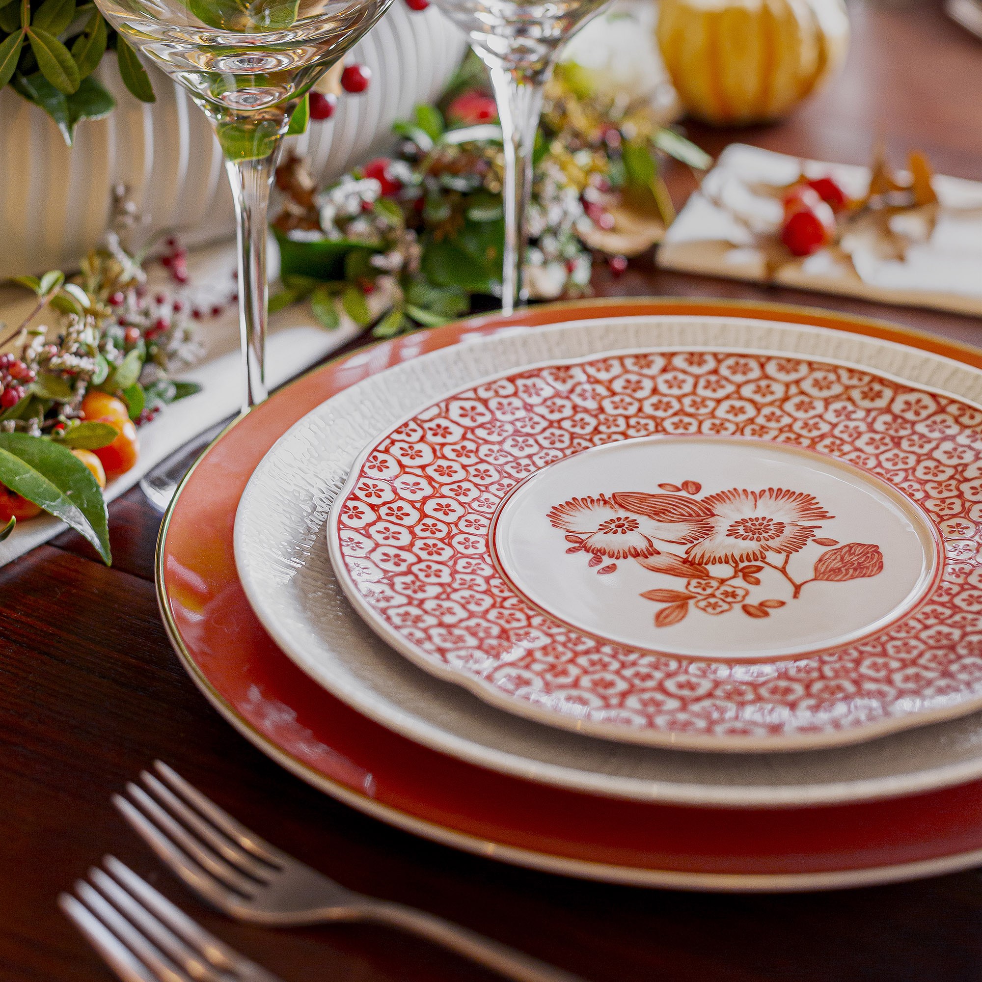 Oscar De La Renta Coralina Charger