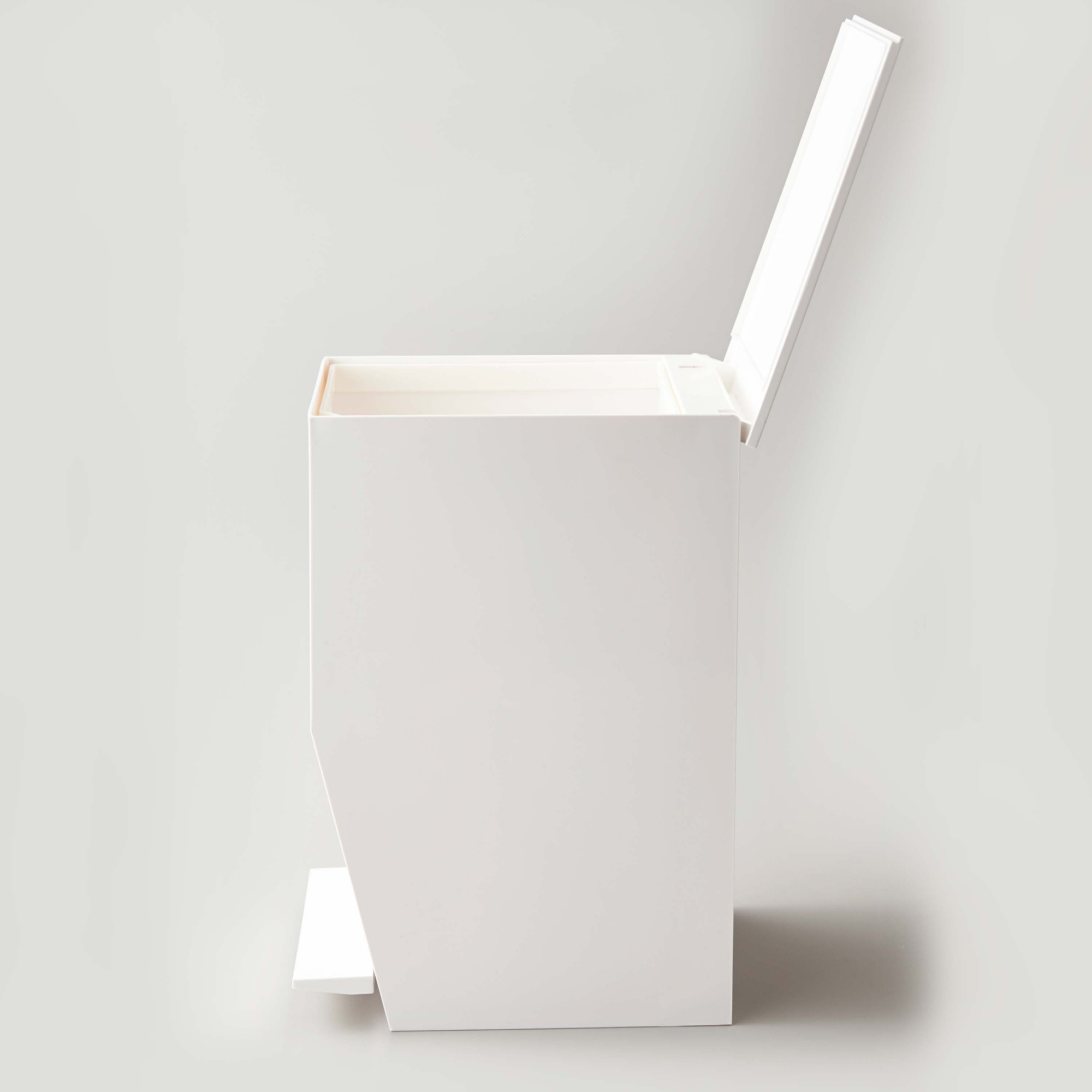 Yamazaki Home Tower Step Trash Can