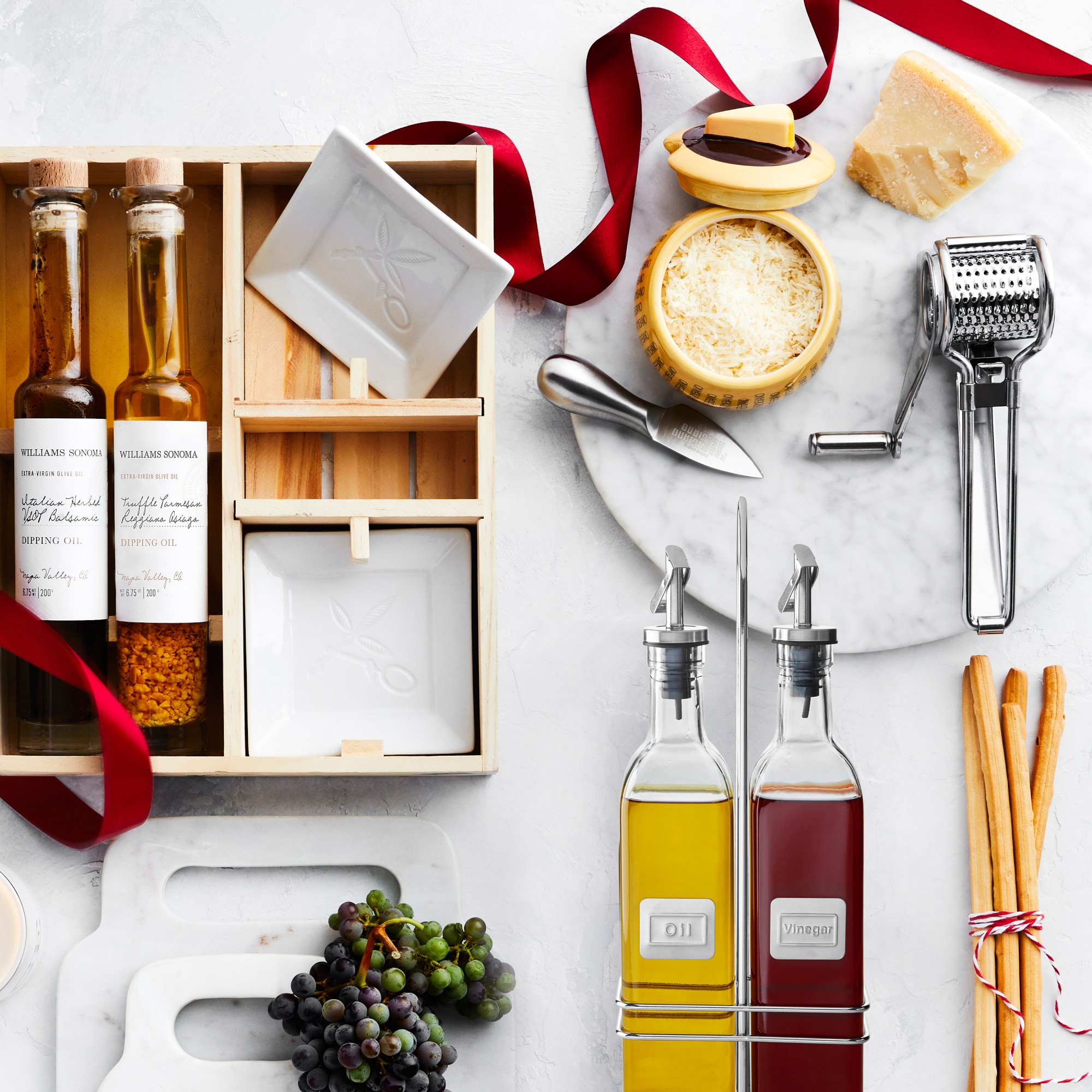 Trudeau Oil & Vinegar Bottles in Caddy