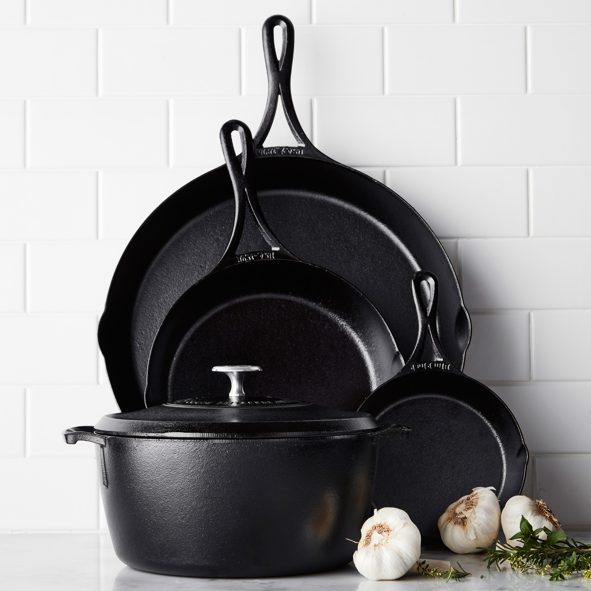 Lodge Blacklock Triple Seasoned Cast Iron Skillet Set