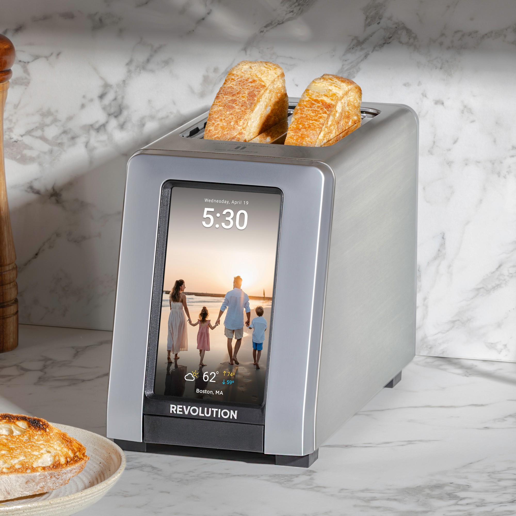 Revolution InstaGLO R180 Connect Plus Toaster