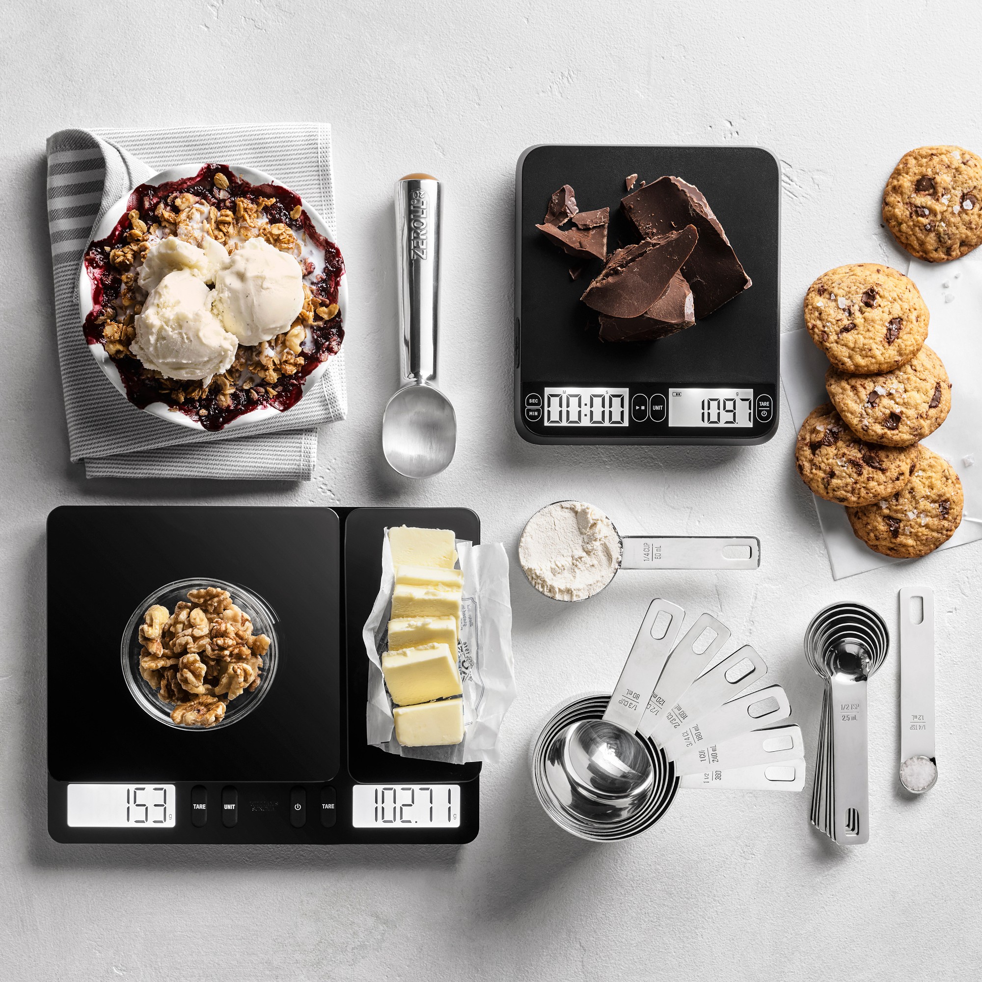 Williams Sonoma Stainless-Steel Ultimate Measuring Cups & Spoons