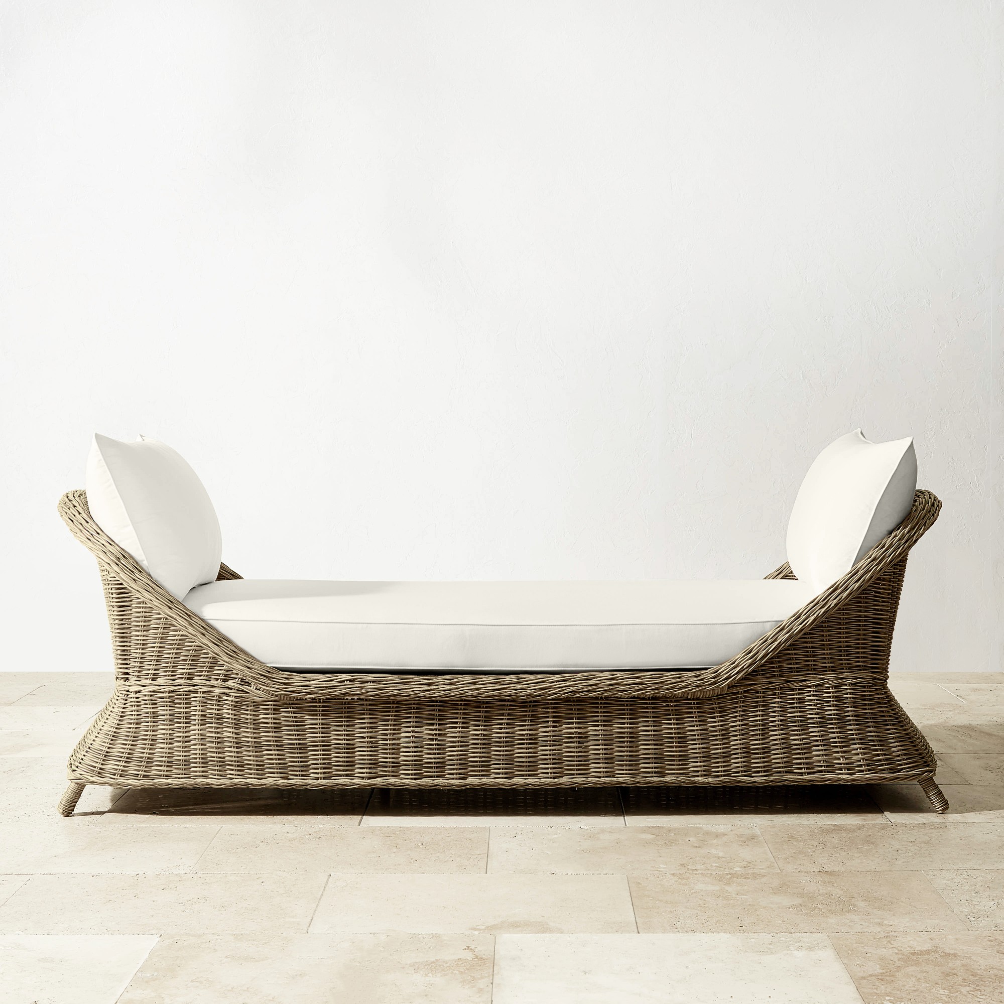 Manchester Outdoor Settee (88)