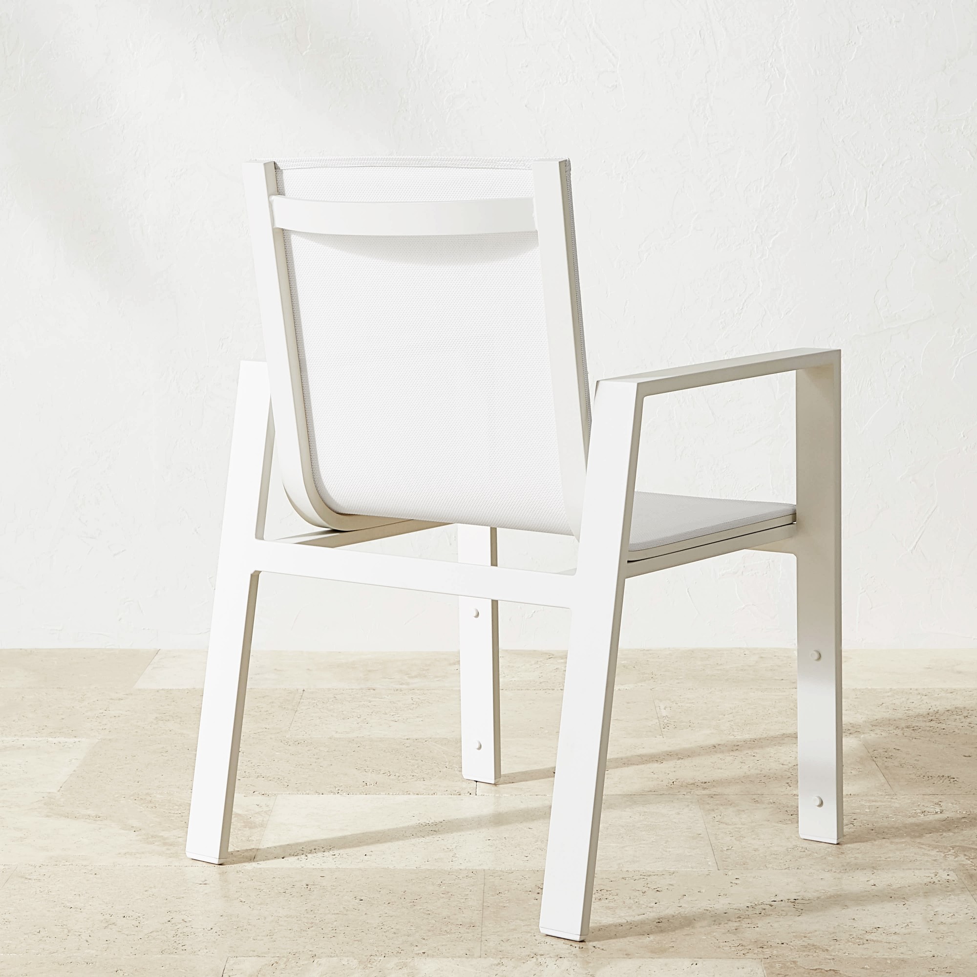 Santa Barbara White Metal Dining Table & Dining Chairs (84-124)