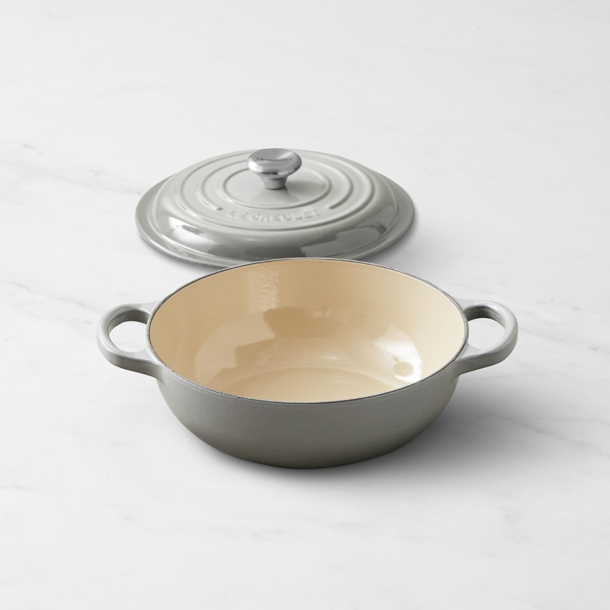 Le Creuset Enameled Cast Iron Signature French Oven, 2 1/2-Qt.