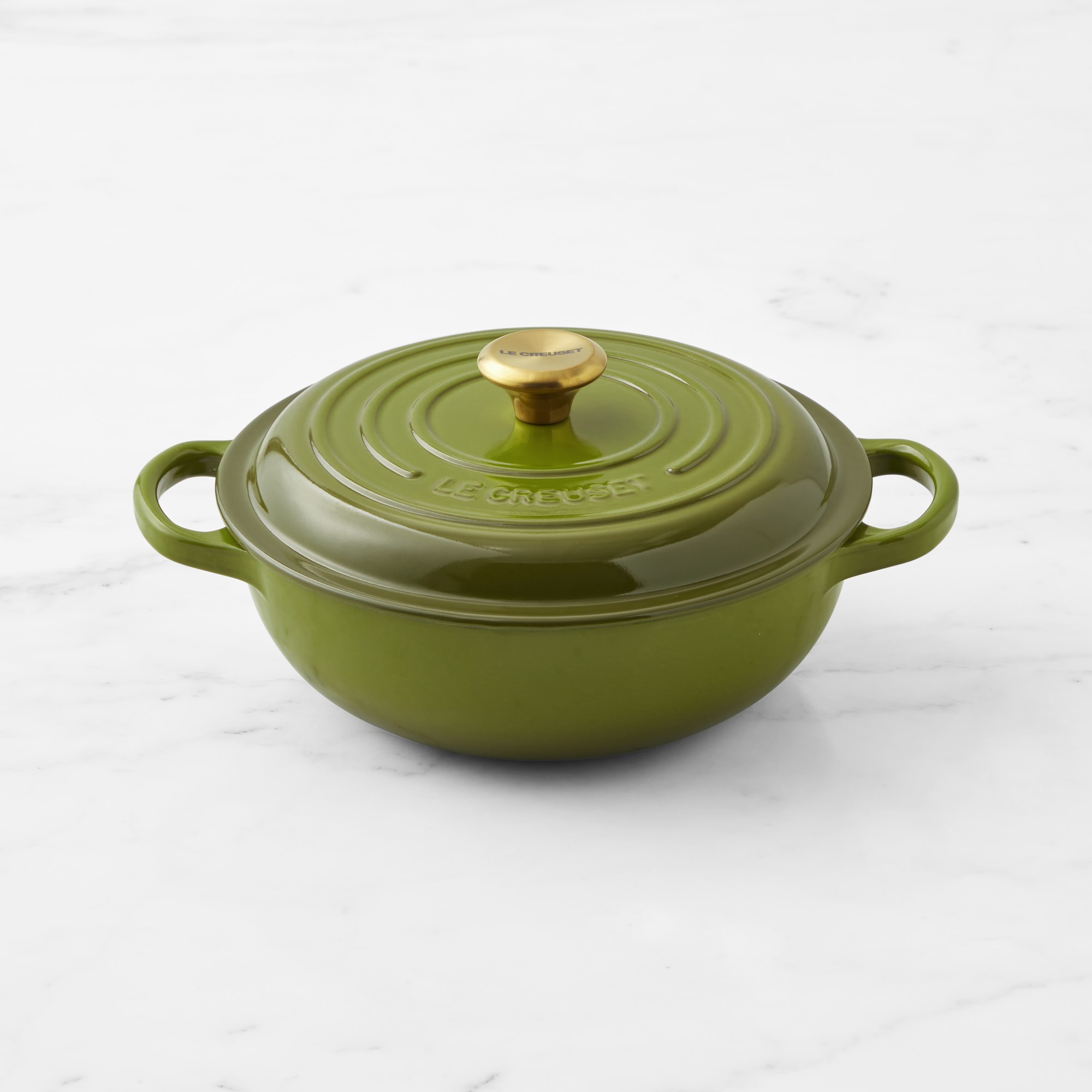 Le Creuset Enameled Cast Iron Signature French Oven, 2 1/2-Qt.