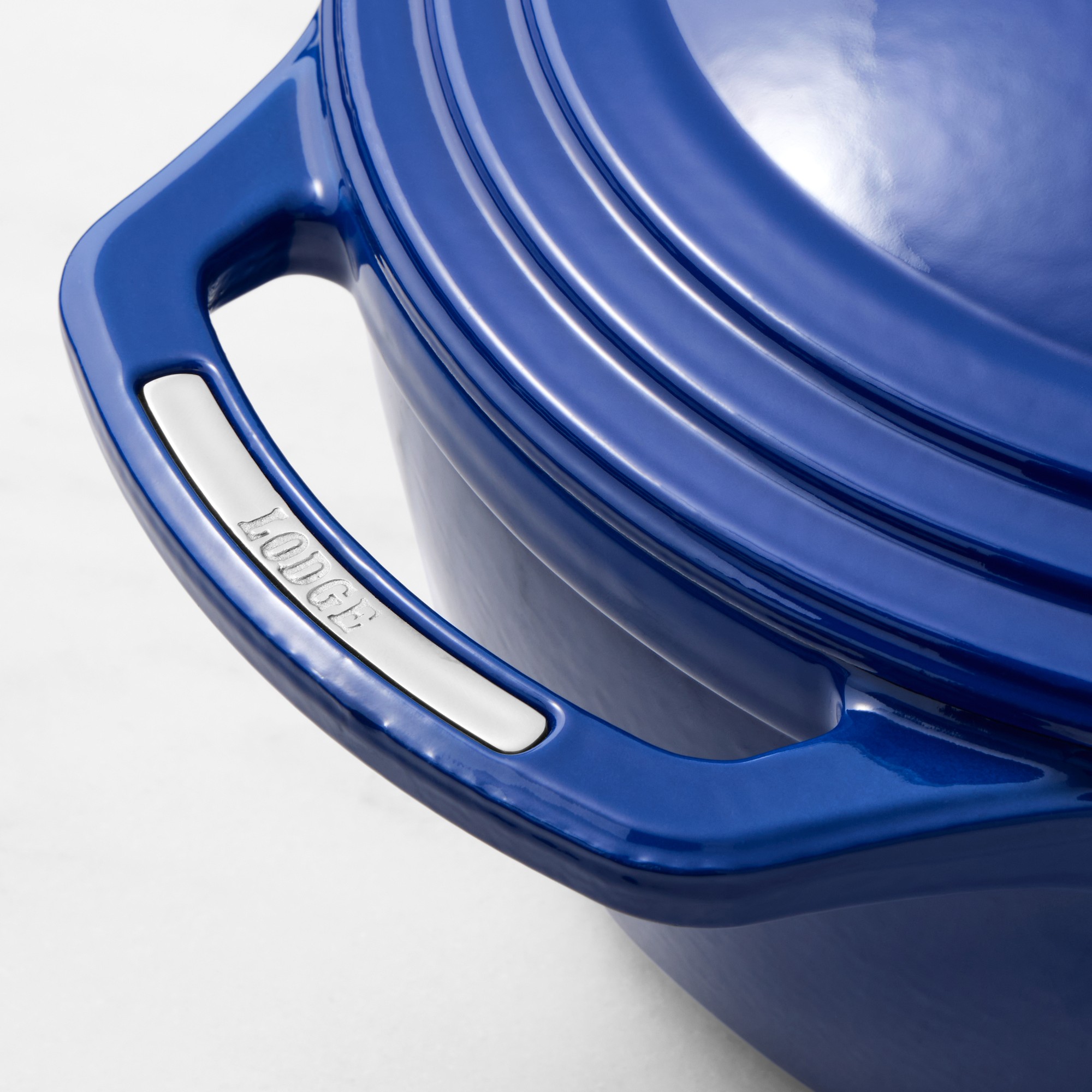 Lodge USA Enameled Cast Iron Dutch Oven