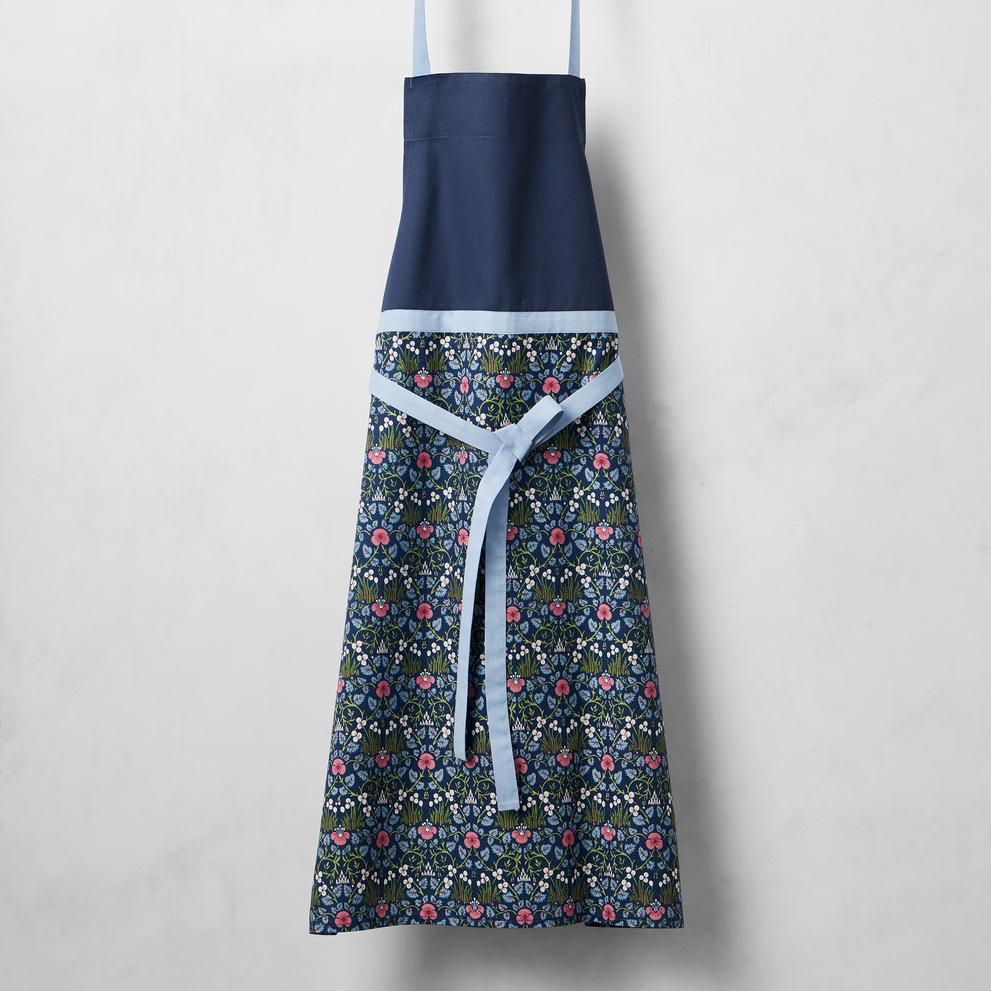 Morris & Co. x Williams Sonoma Eye Bright Apron