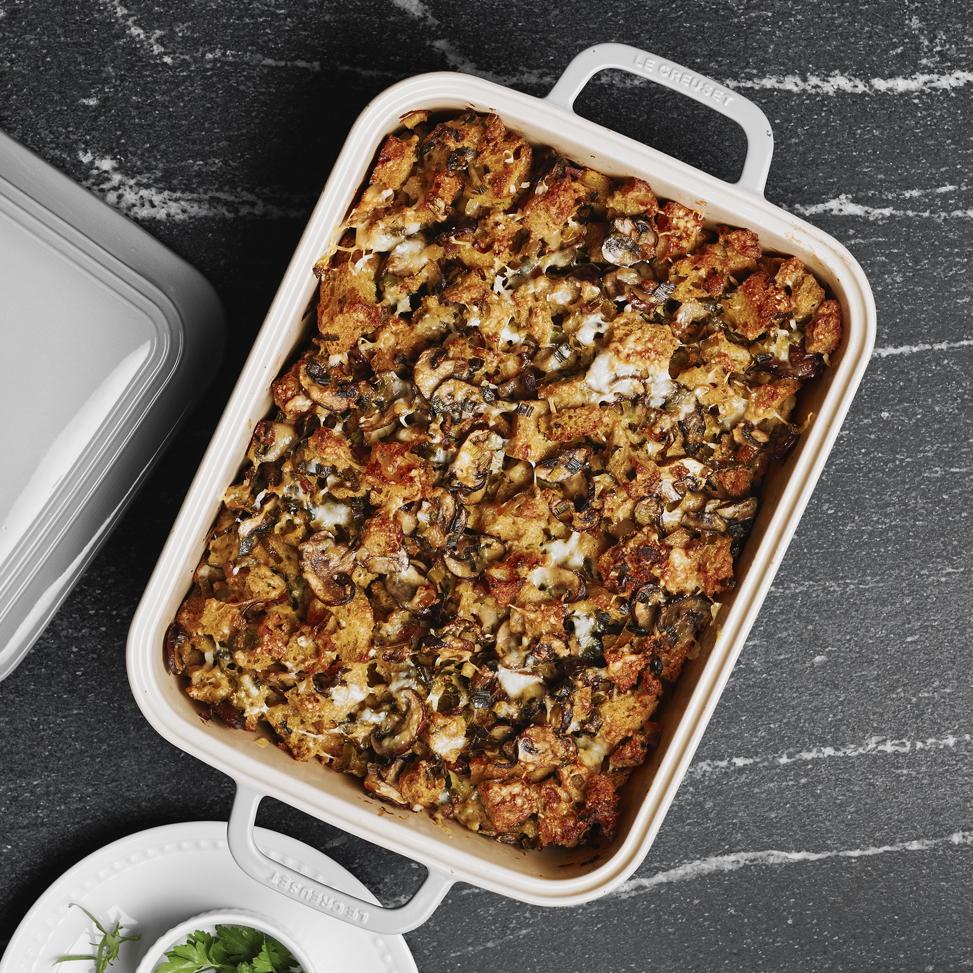 Le Creuset San Francisco Stoneware Rectangular Covered Baker, 4-Qt.