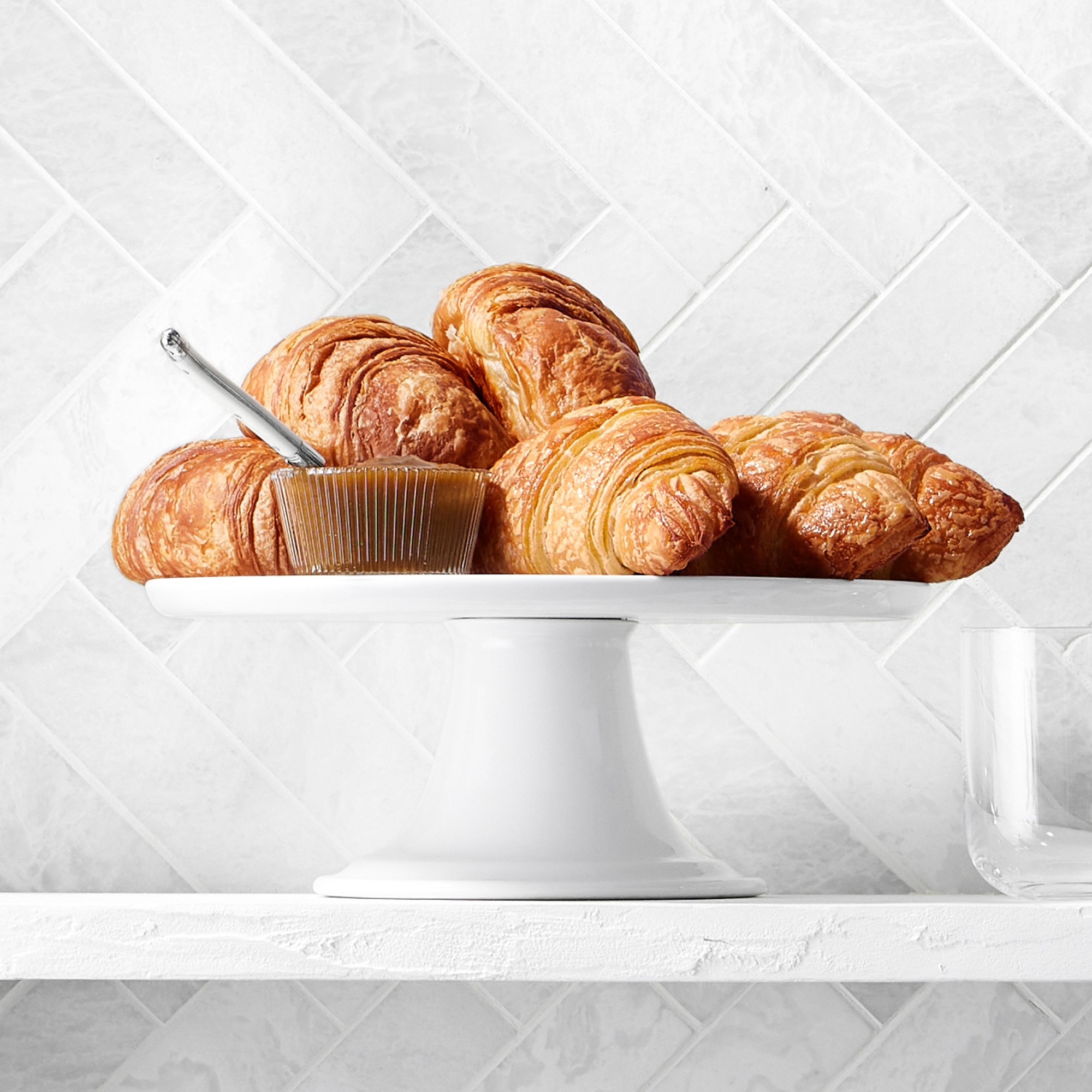 Williams Sonoma Pantry Cake Stand